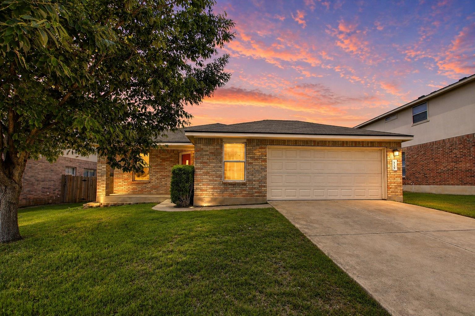 Listing photo 1 of 315  Northern Trl