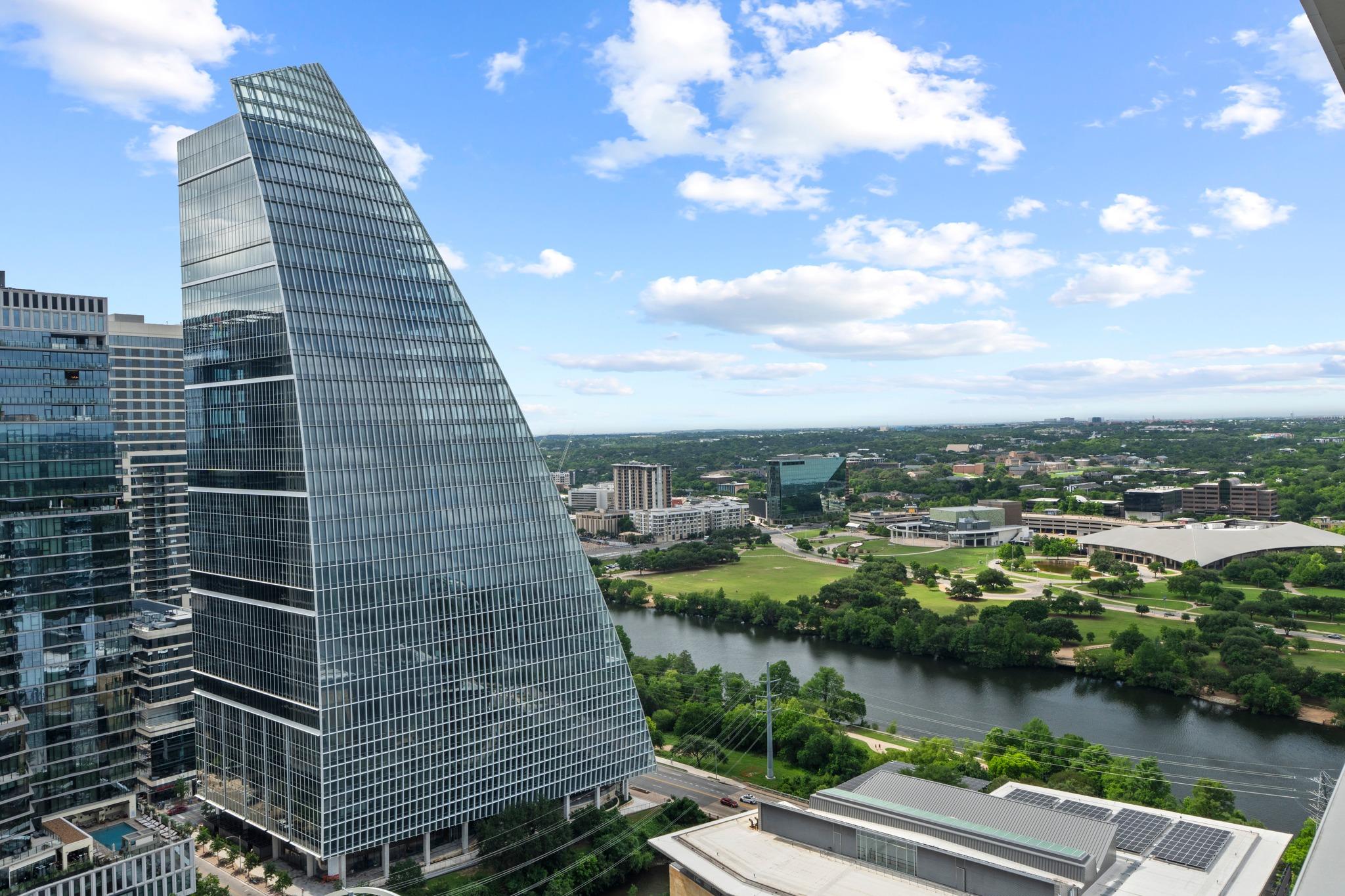 Ảnh nhà đang rao bán 1 của 222  West Ave  #2809