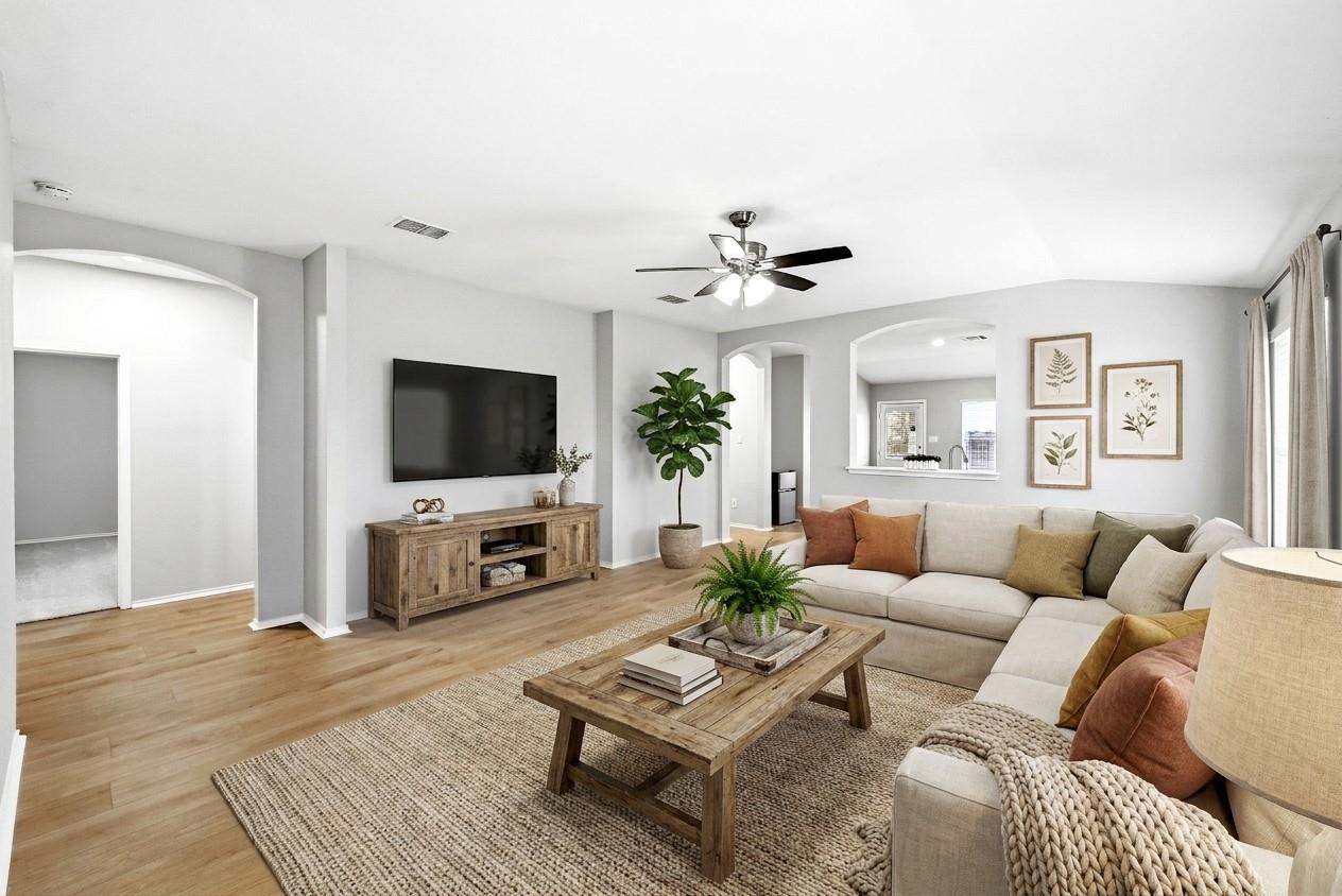 Listing photo 1 of 132  Mansfield Lake Trl