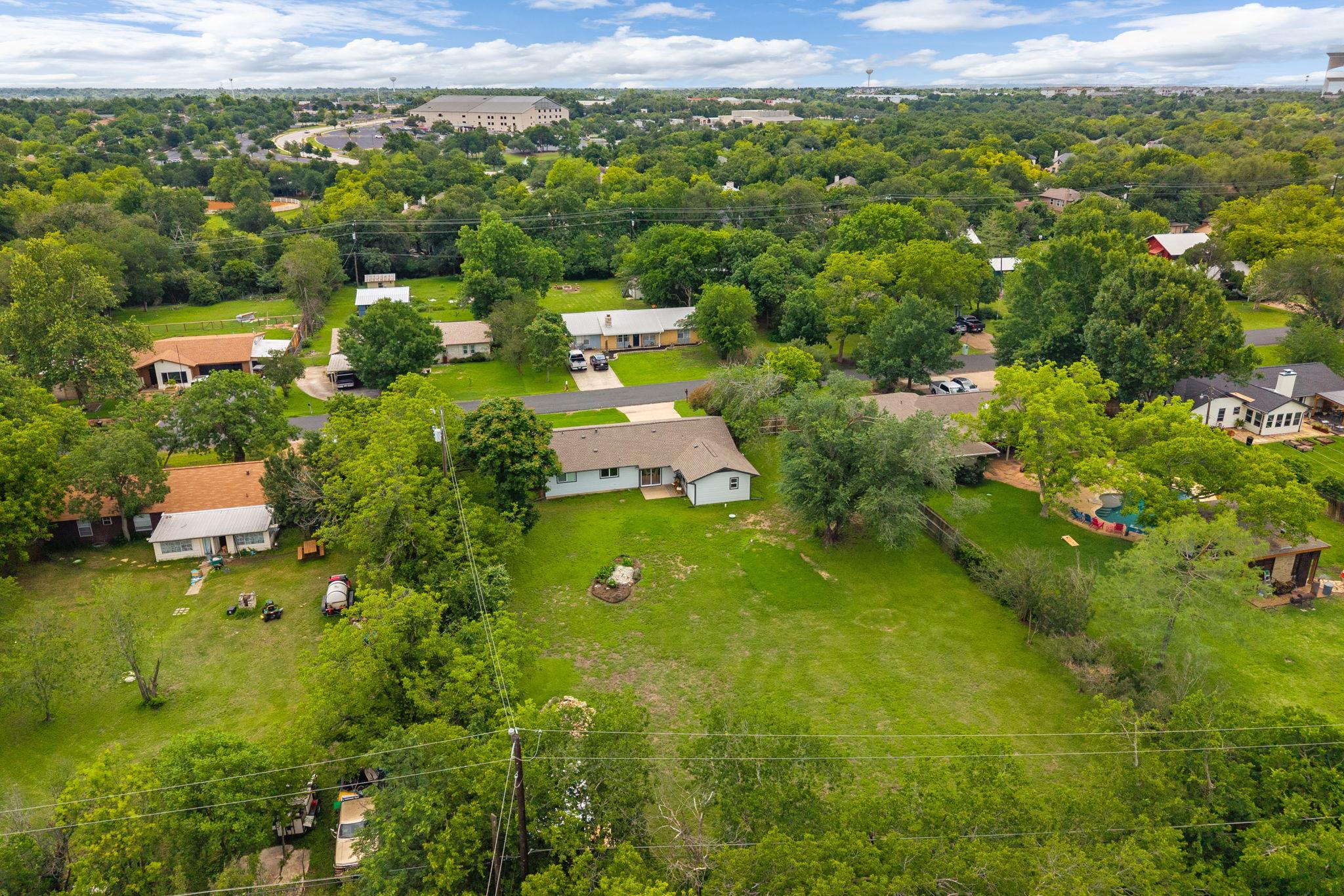 Listing photo 1 of 1509  Shenandoah Dr