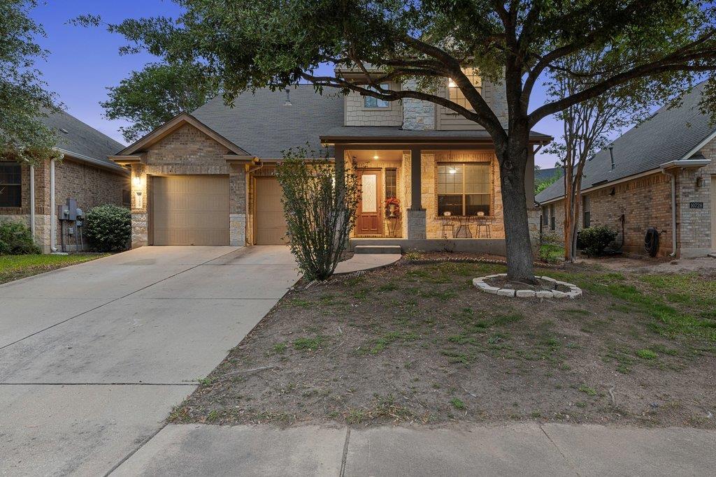 Listing photo 1 of 10800  Desert Willow Loop