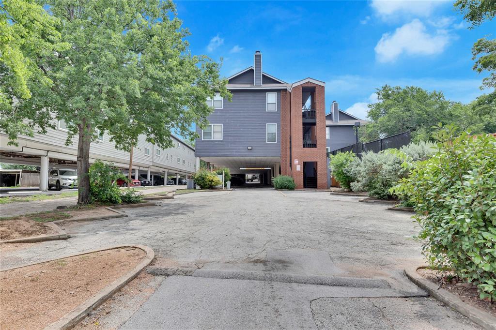 Ảnh nhà đang rao bán 1 của 2804  Rio Grande St  #201
