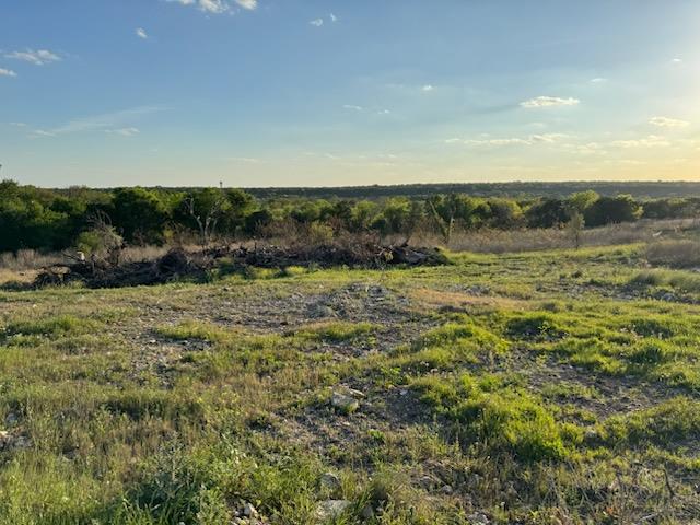 Expansive land parcel featuring natural grasses, 