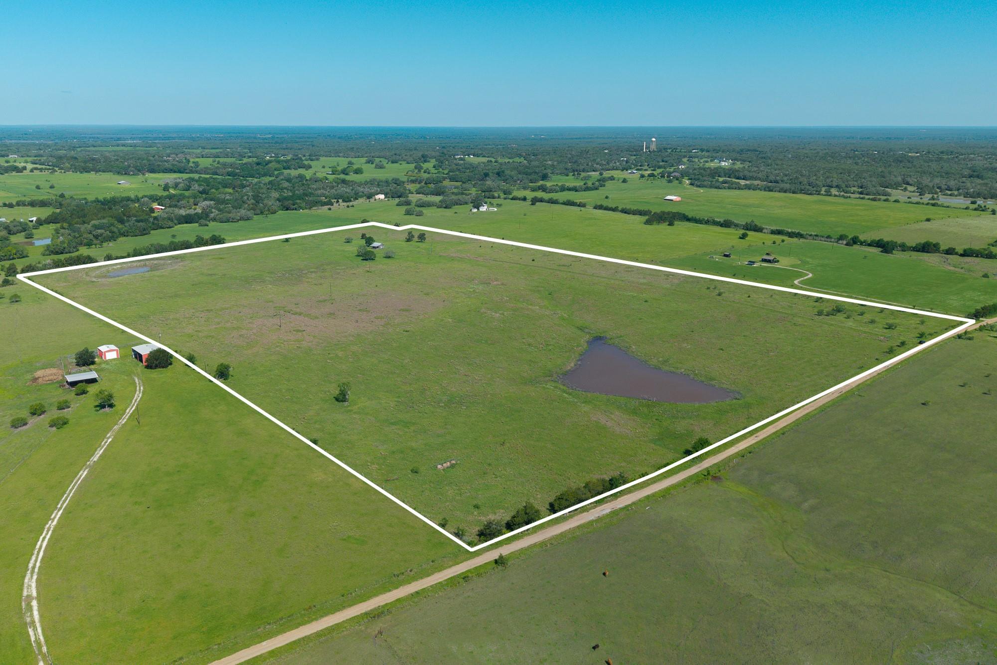 Listing photo 1 of 1571  Schulze Rd