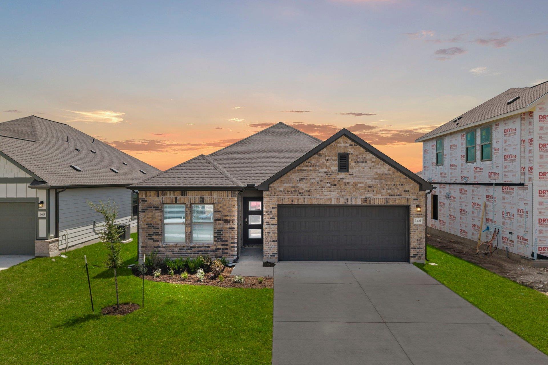 Listing photo 1 of 144  Wind Hill None