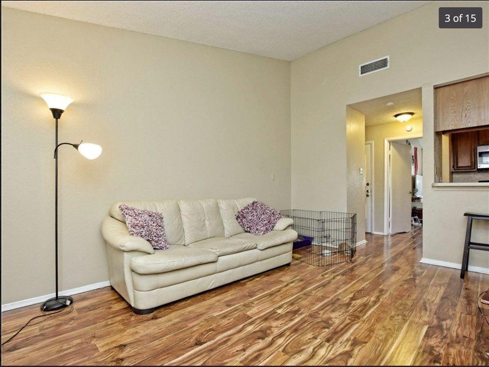 Listing photo 1 of 806 W 24th St  #331