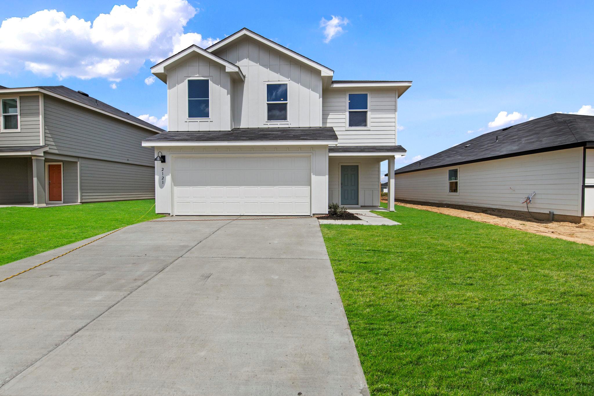 Listing photo of 2121  Windflower Ln