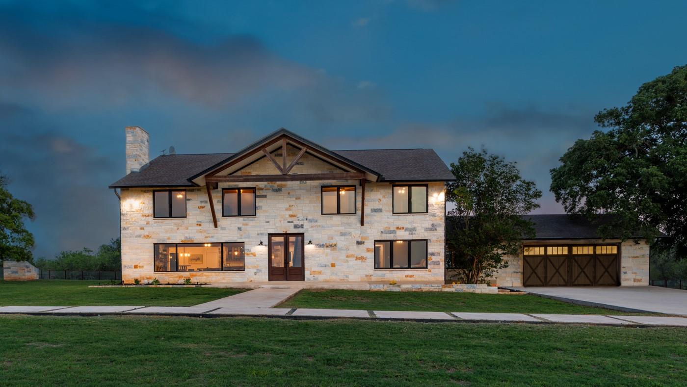 Listing photo 1 of 187 N Cedar Creek Dr