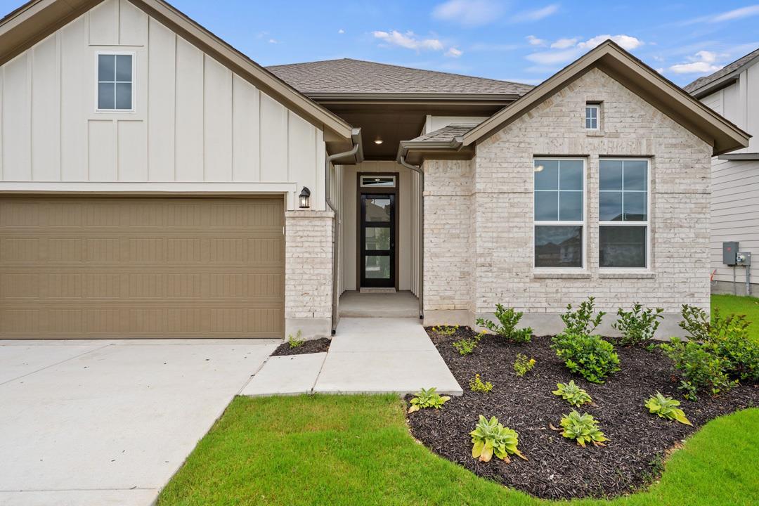 Ảnh nhà đang rao bán 1 của 10728  Worth Lane None