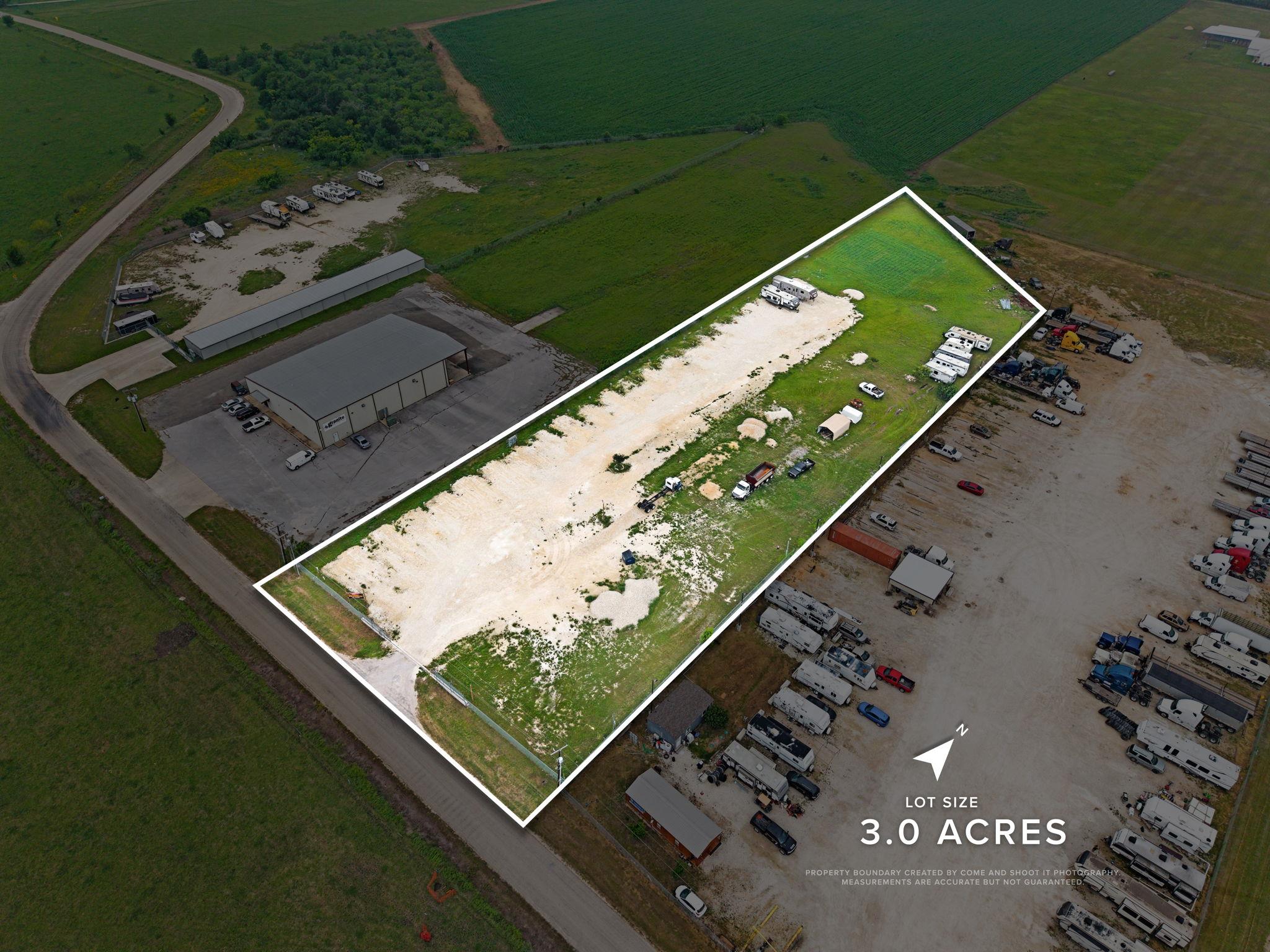Listing photo 1 of 2733  County Road 374 Rd