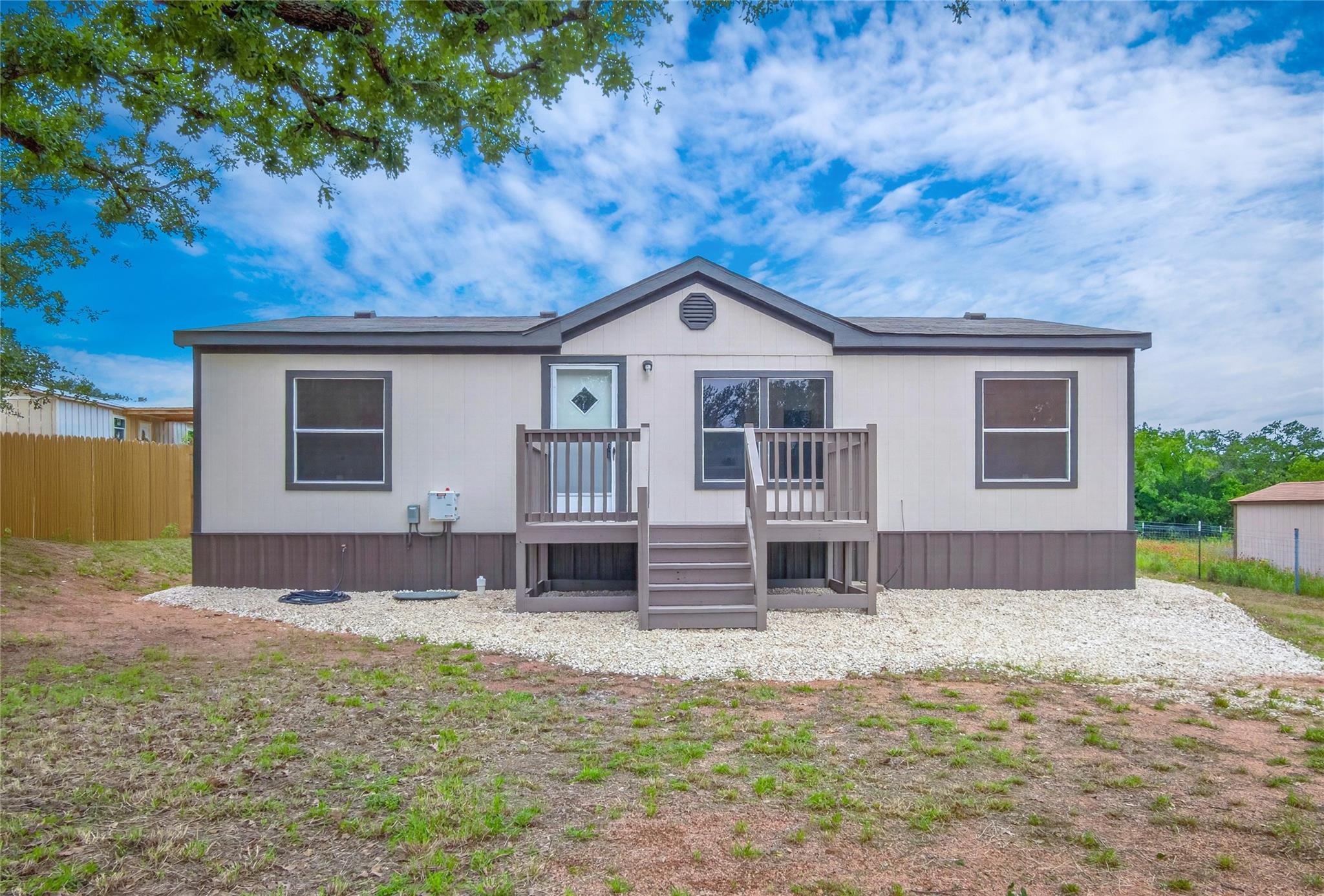 Listing photo 1 of 2846  Indian Trl