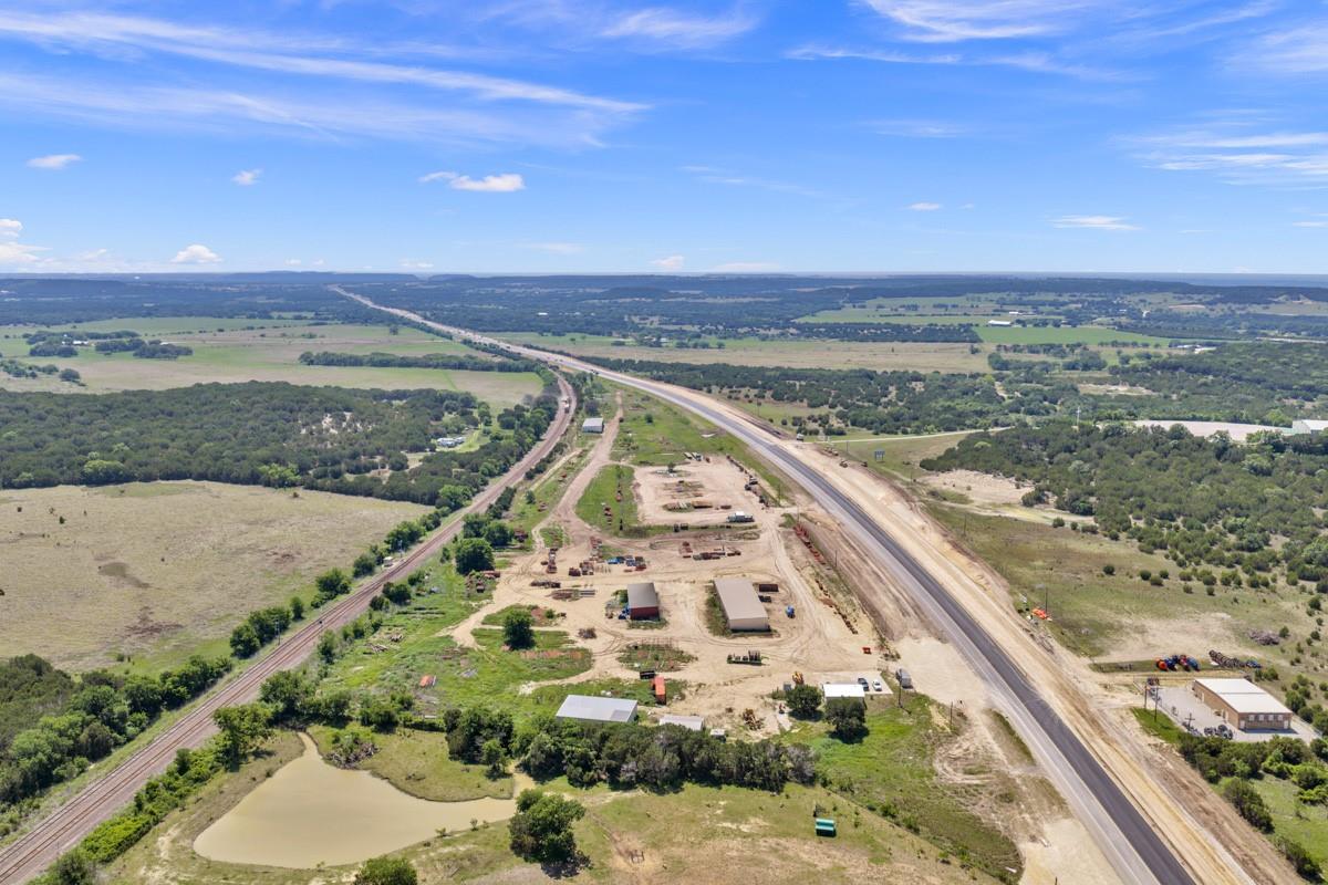Listing photo 1 of 14620 N Highway 183 None