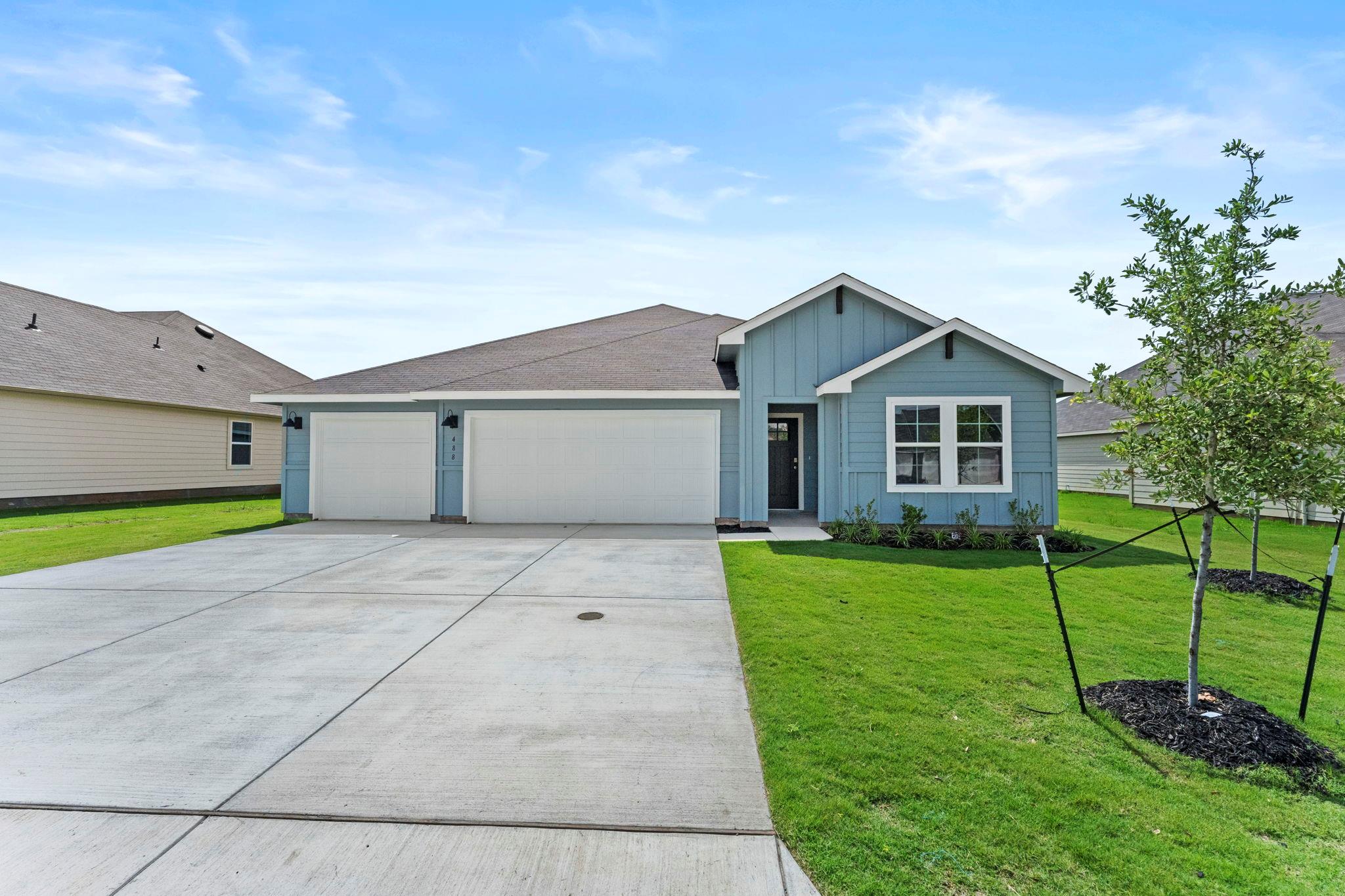 Listing photo 1 of 488  SONOMA St