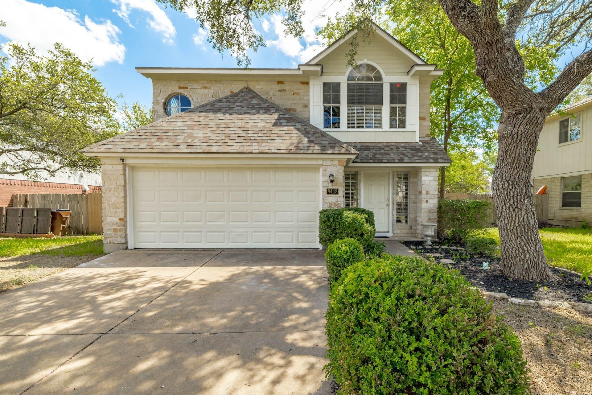 Listing photo 1 of 8413  Priest River Dr