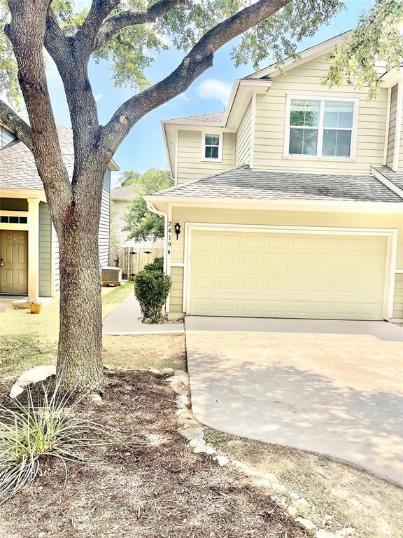 Listing photo 1 of 2419  Allred Dr  #B