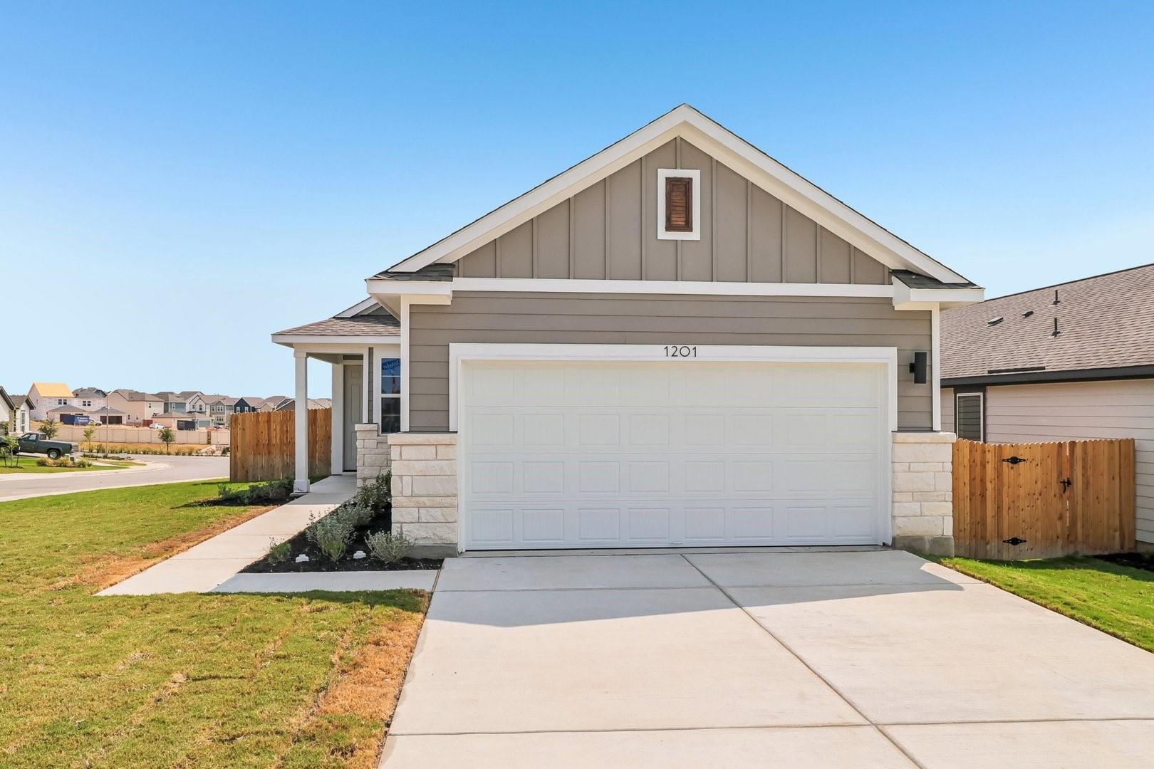 Listing photo 1 of 1201  Lavender Way