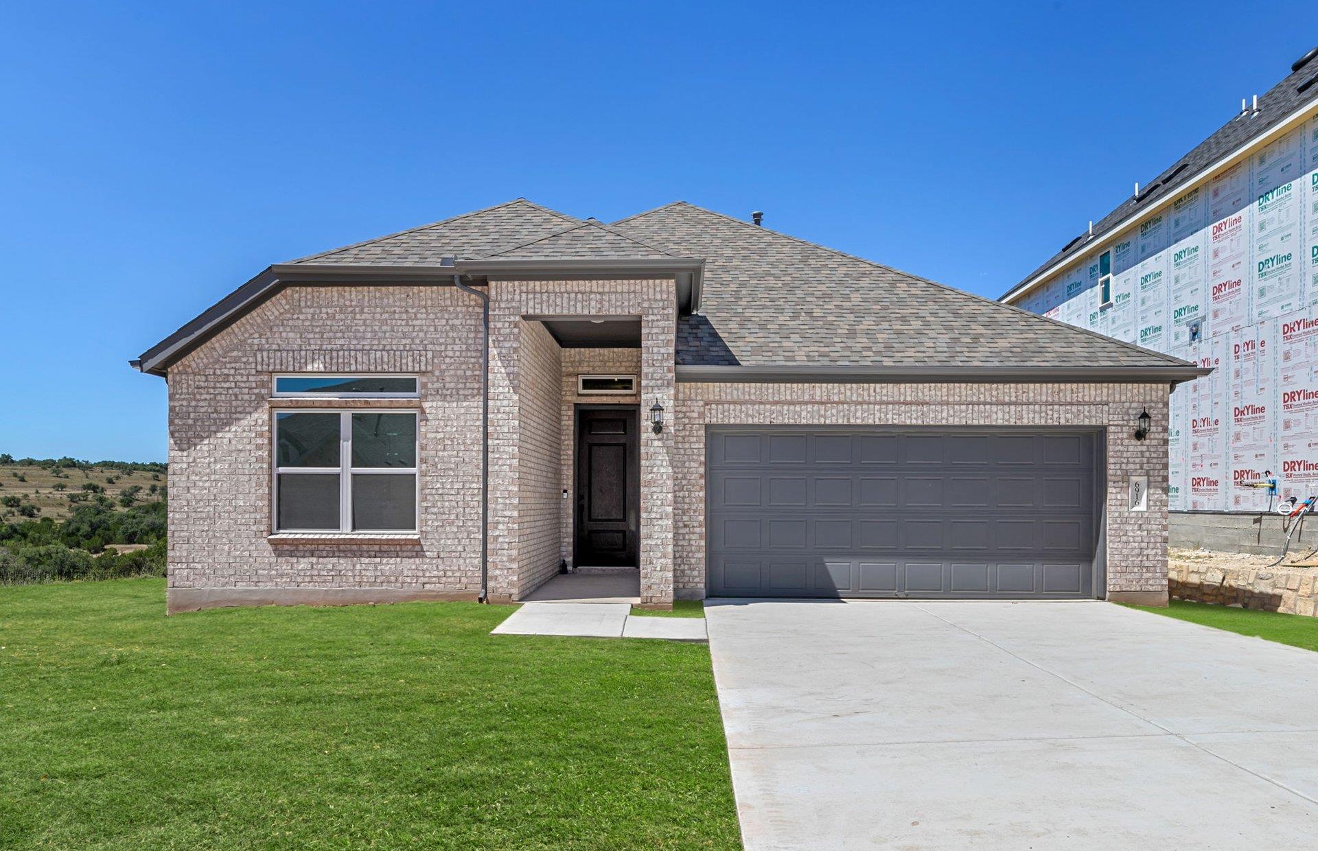 Listing photo 1 of 6916  Cliff Rose Dr
