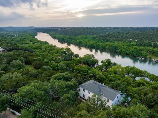 Listing photo 1 of 1604  Cliffwood Dr