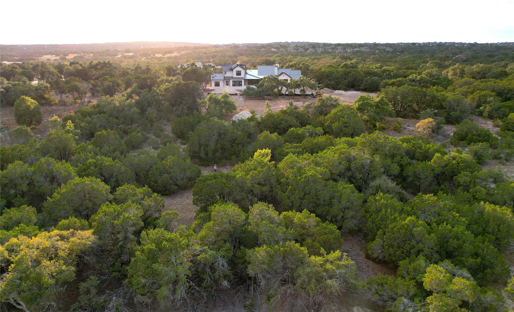 Listing photo 1 of 0  Broadwing Cv
