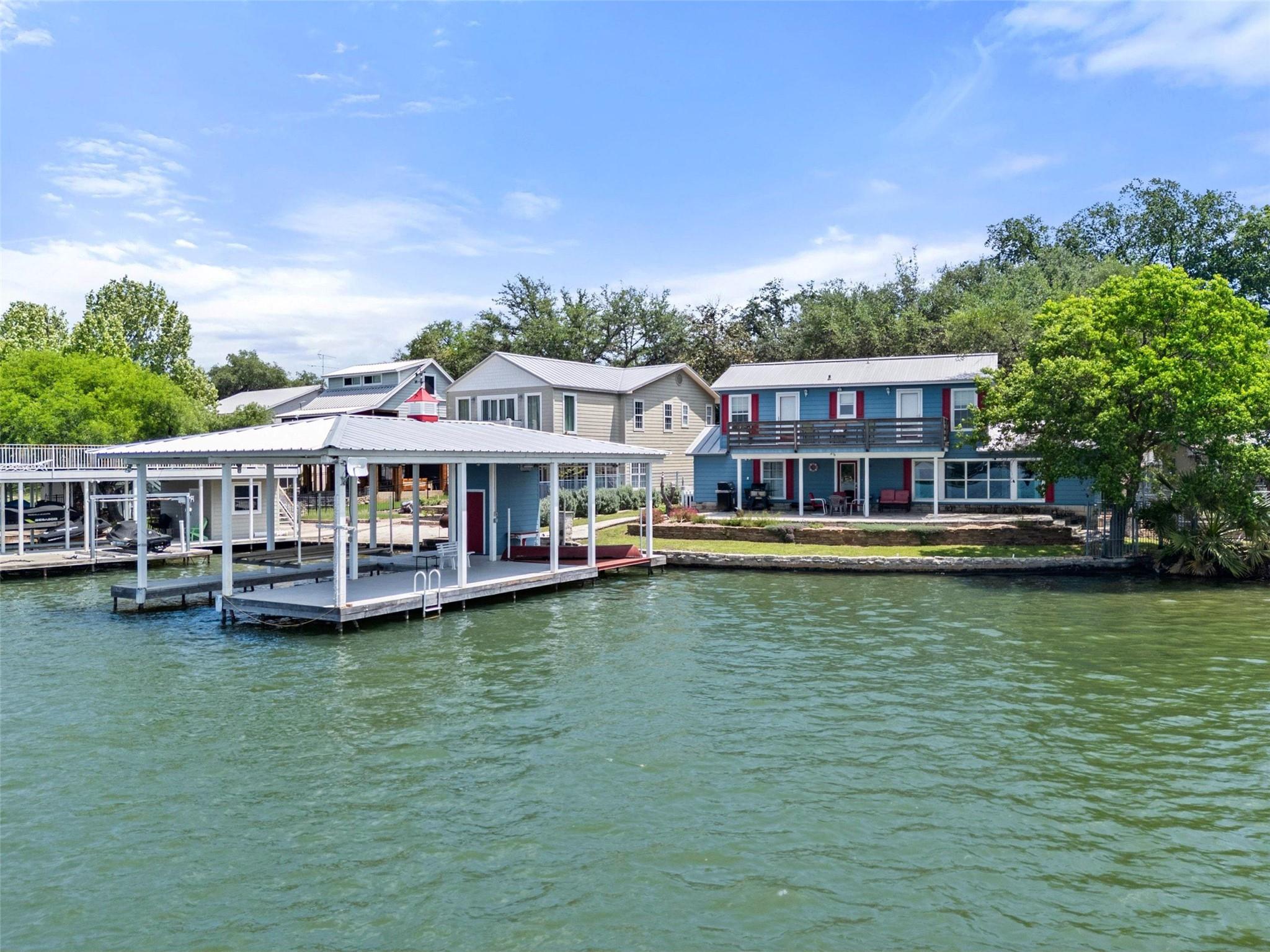 324  Granite Shoals Ln 매물 사진 1