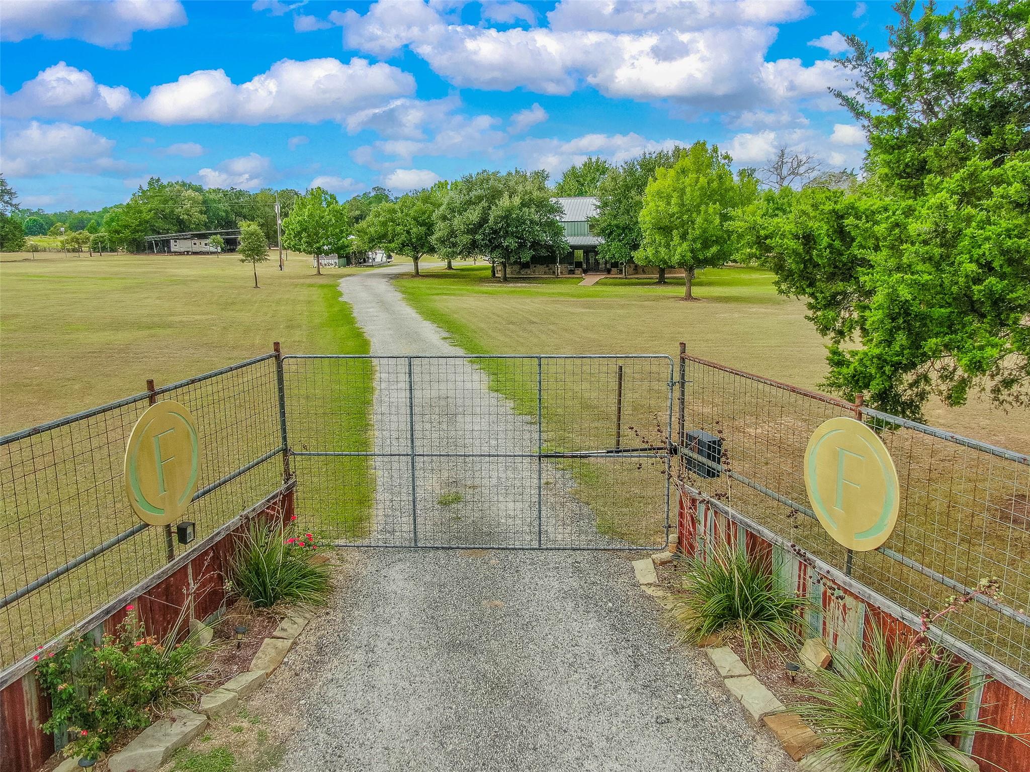 Listing photo 1 of 2848  FM 166 Farm to Market Rd None