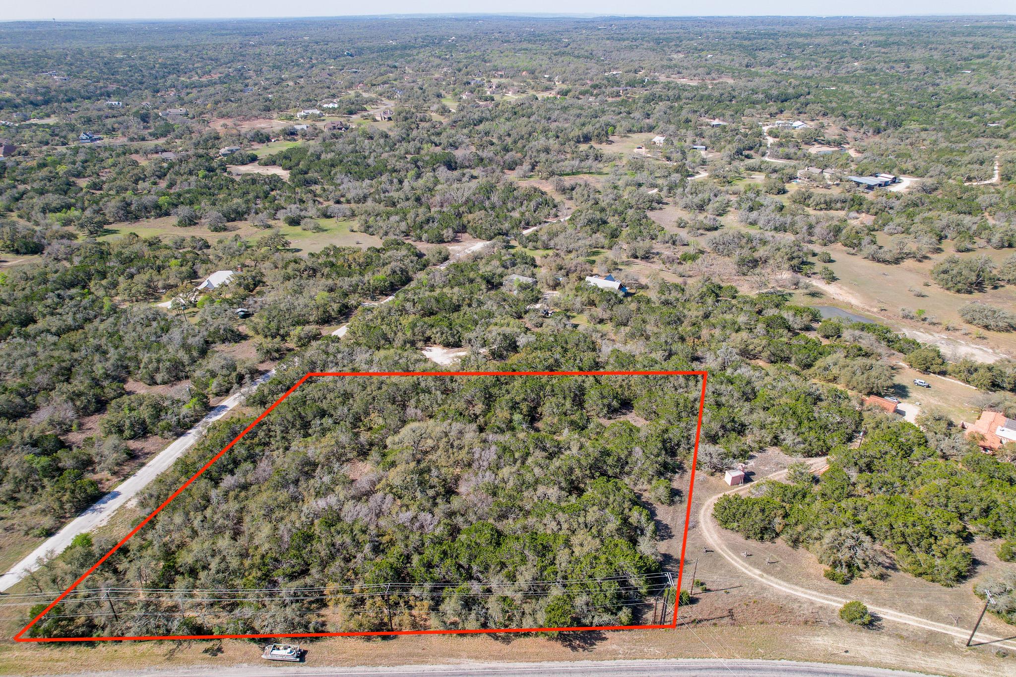 Listing photo 1 of 10673 W Fm 150 None W