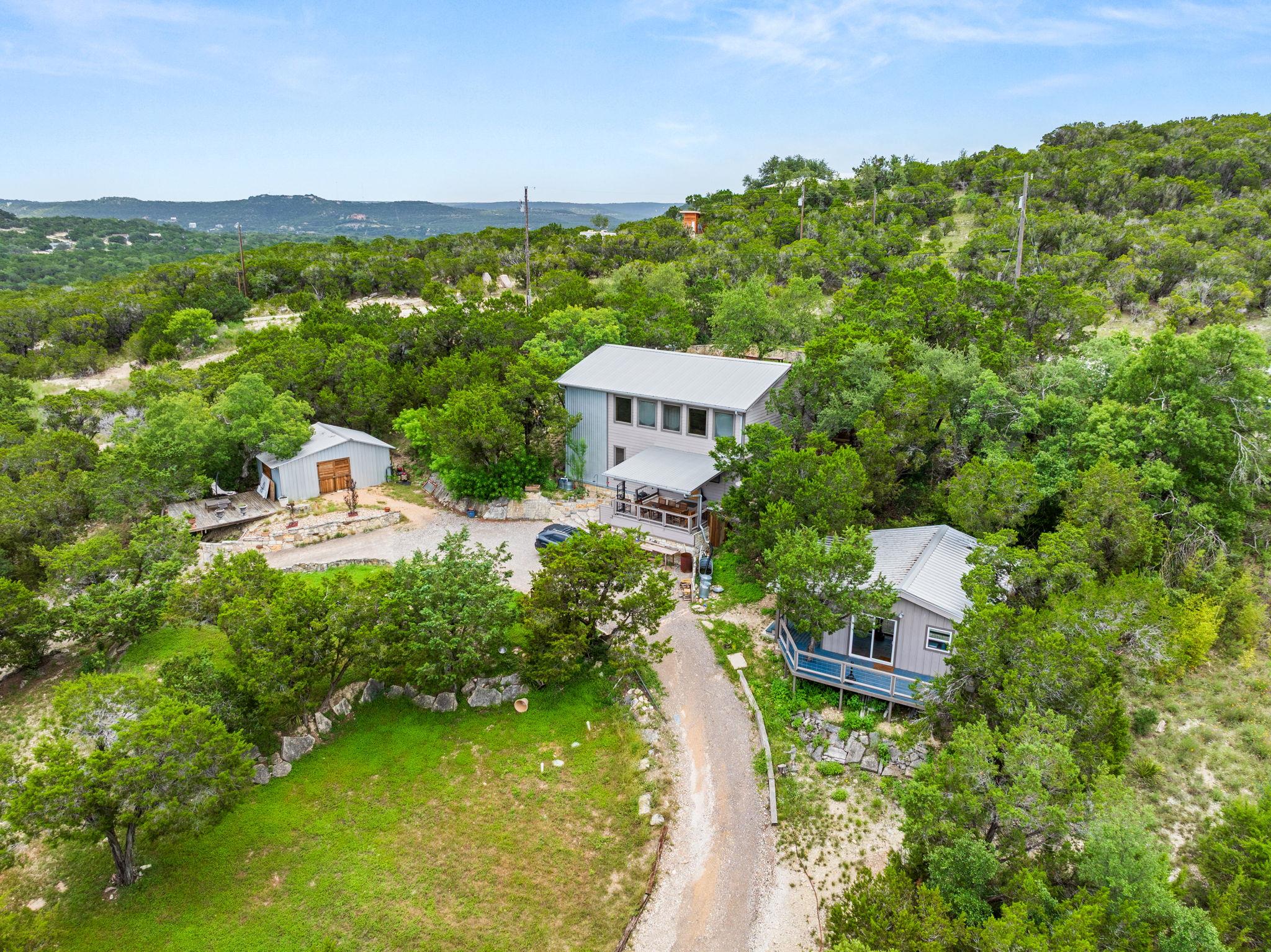 Listing photo 1 of 10104  Vassar Rd
