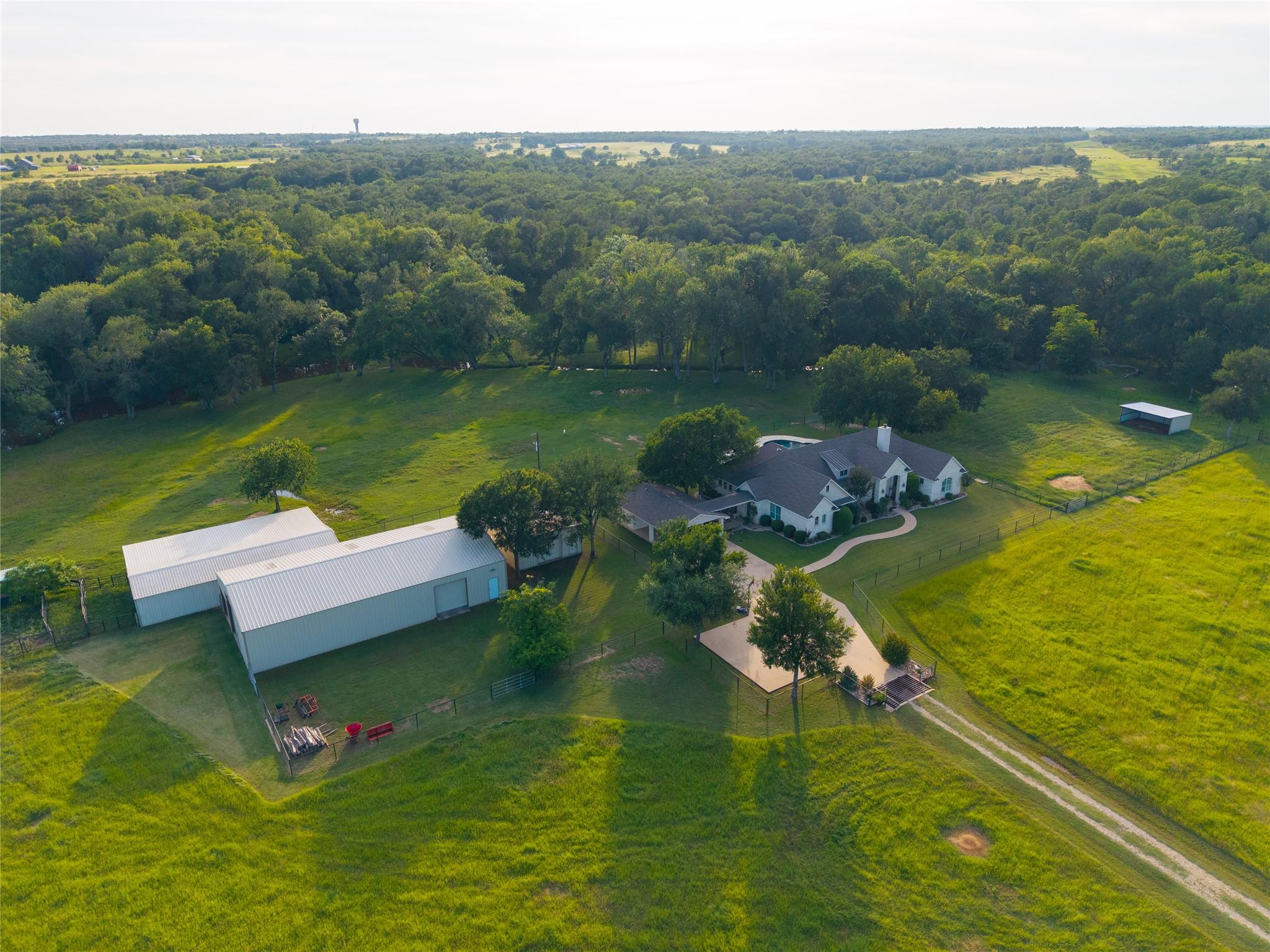 Listing photo 1 of 4140  County Road 467 None