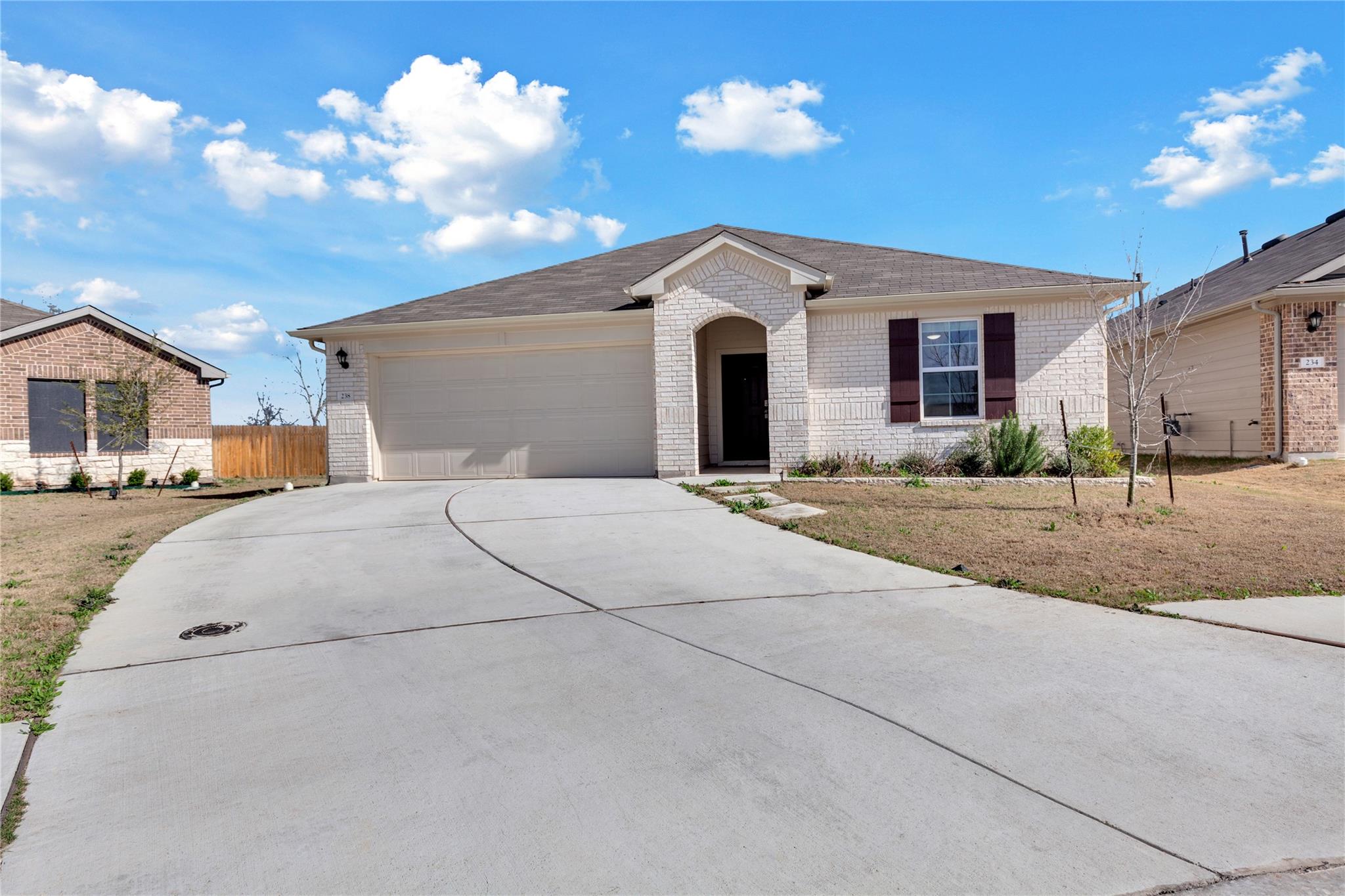 Listing photo 1 of 238  Sickle Loop