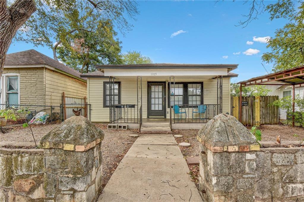 Listing photo 1 of 1105 E 3rd St  #A