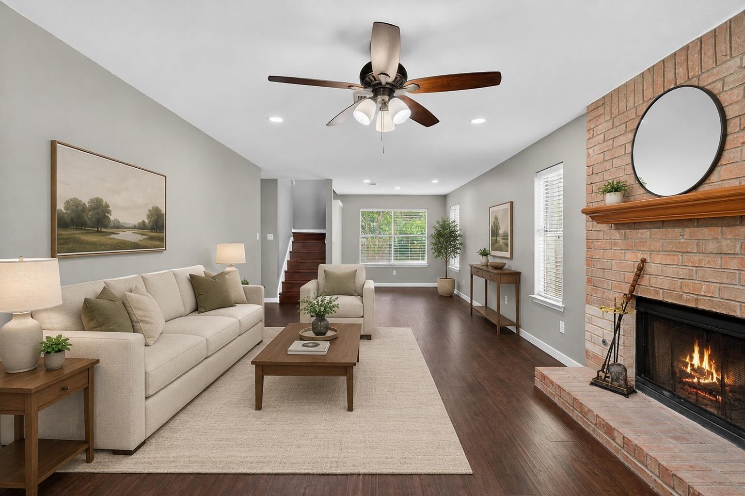 Ảnh nhà đang rao bán 1 của 7601  Windrush Dr