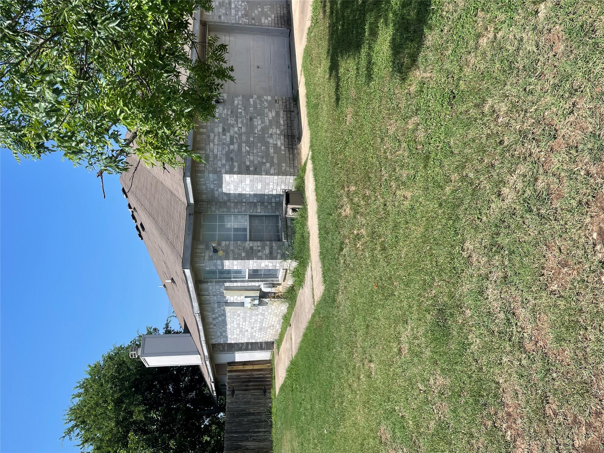 Listing photo 1 of 105  Axis Deer Trl  #A