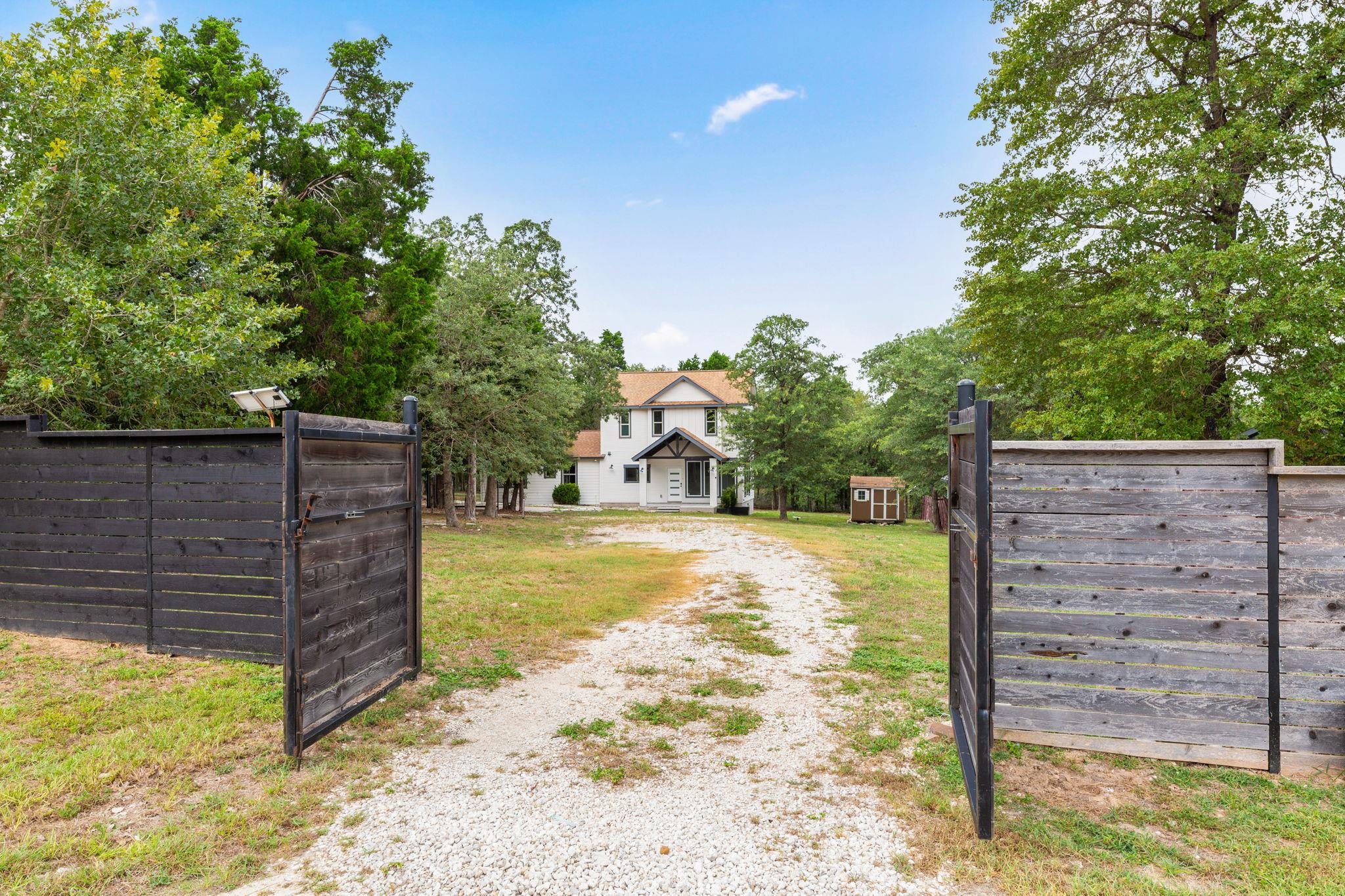 Listing photo 1 of 118  Camino De Agua None