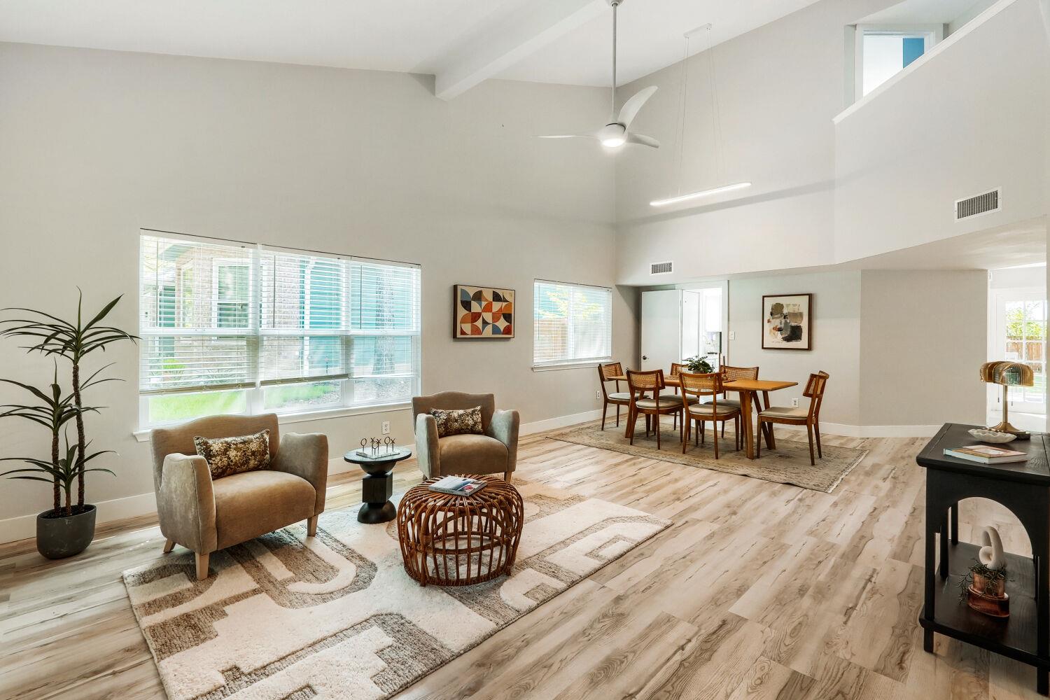Listing photo 1 of 12410  Blossomwood Dr