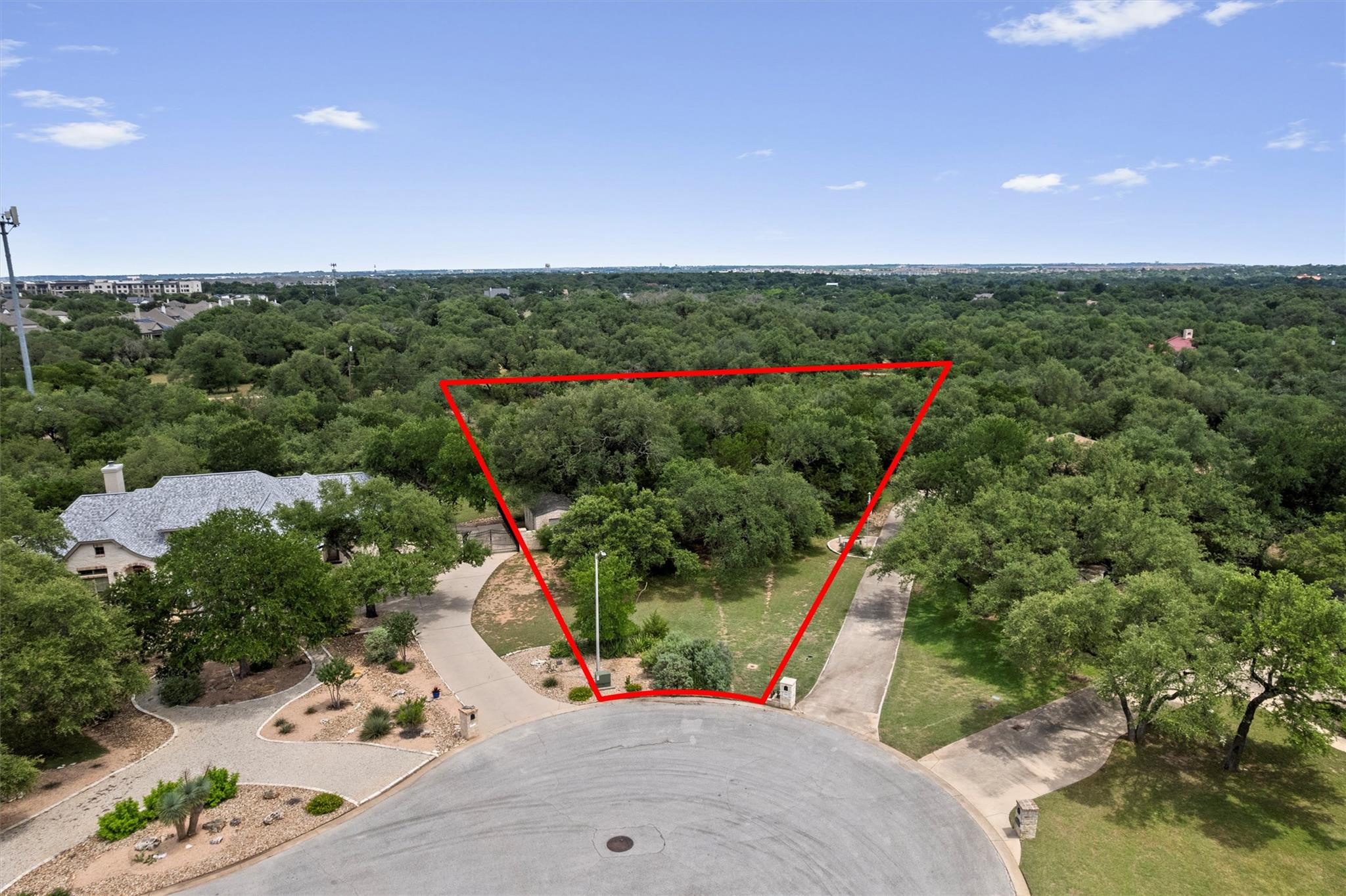 Listing photo 1 of 120 E Rustle Cv