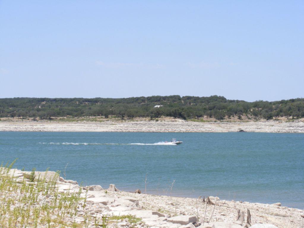 Listing photo 1 of 738  Deckhouse Dr