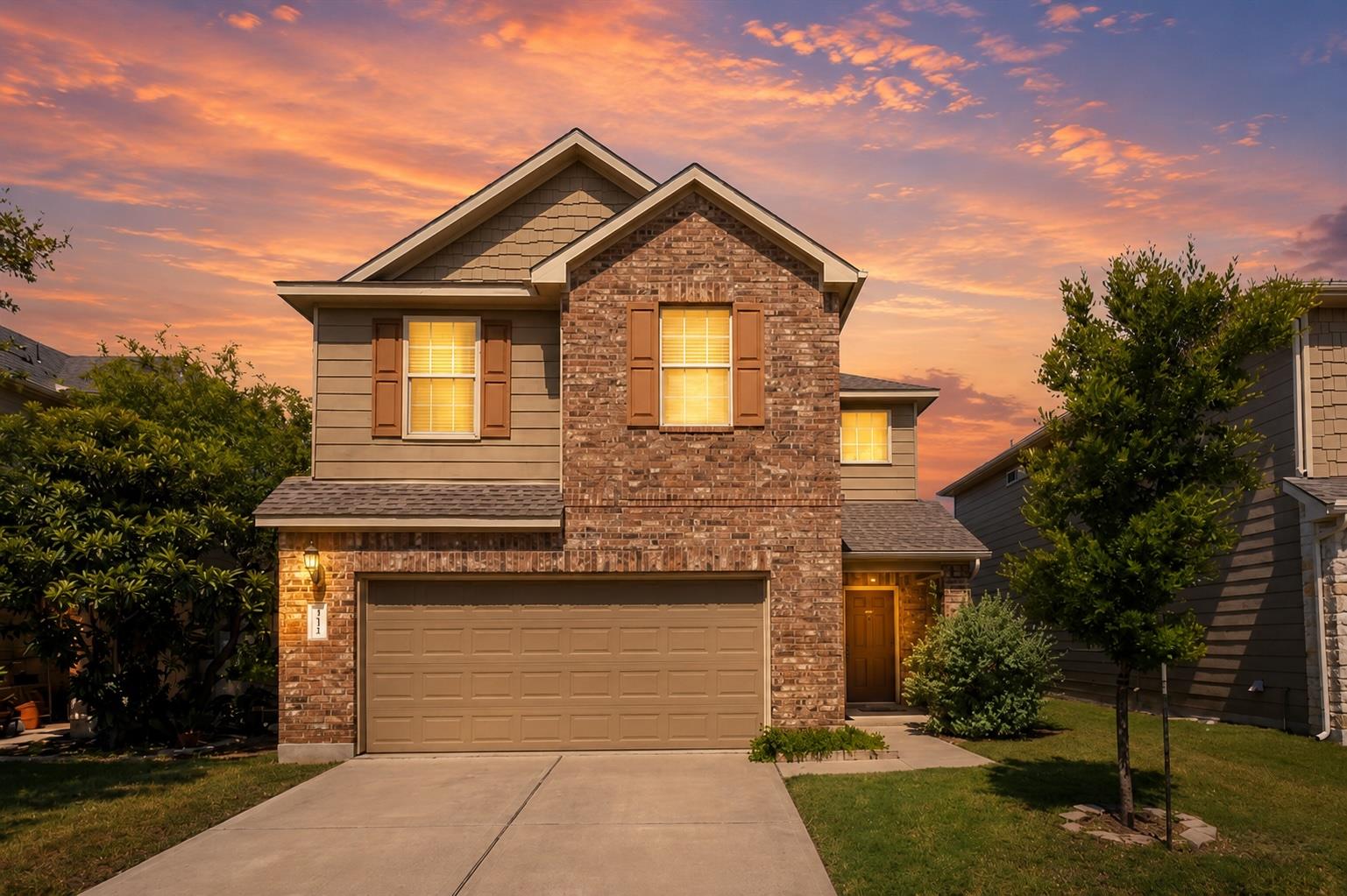 Listing photo 1 of 9944  Aly May Dr