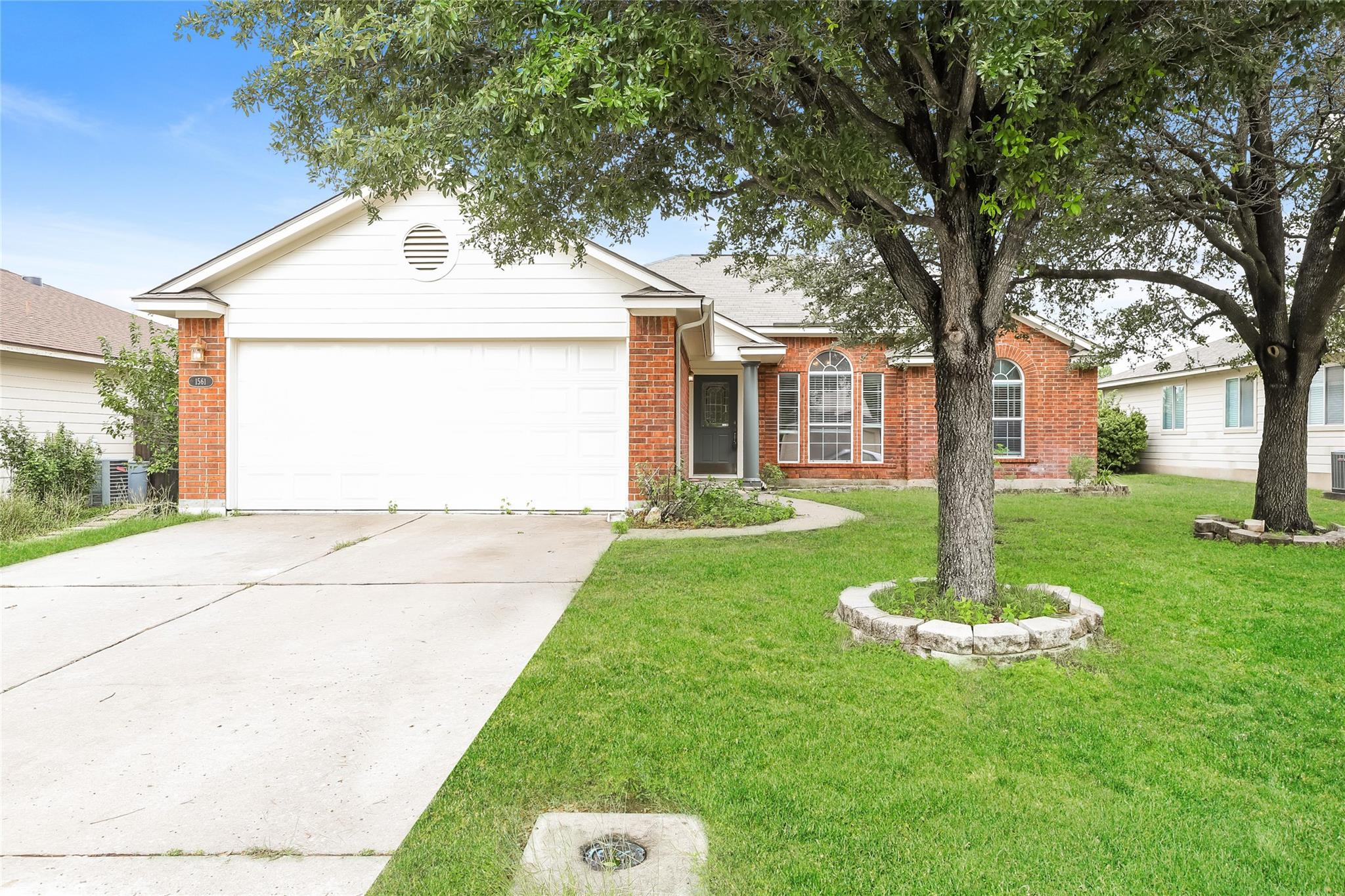 A classic brick exterior offers timeless curb app