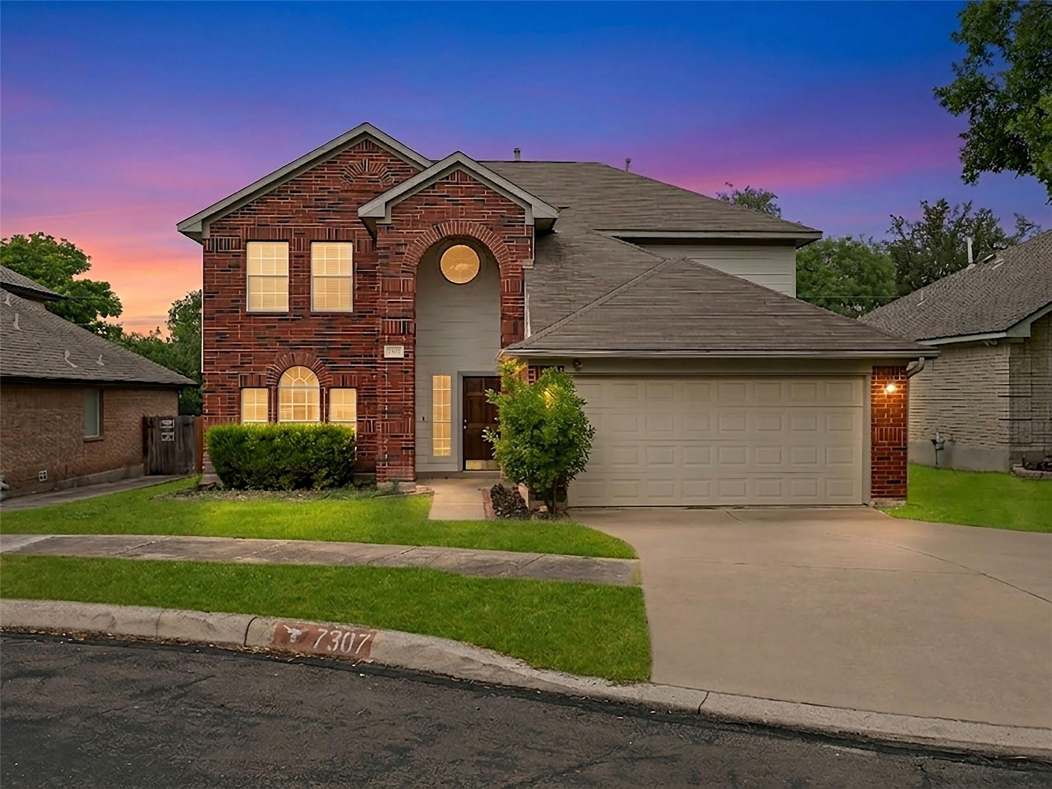 Ảnh nhà đang rao bán 1 của 7307  Belmont Pl