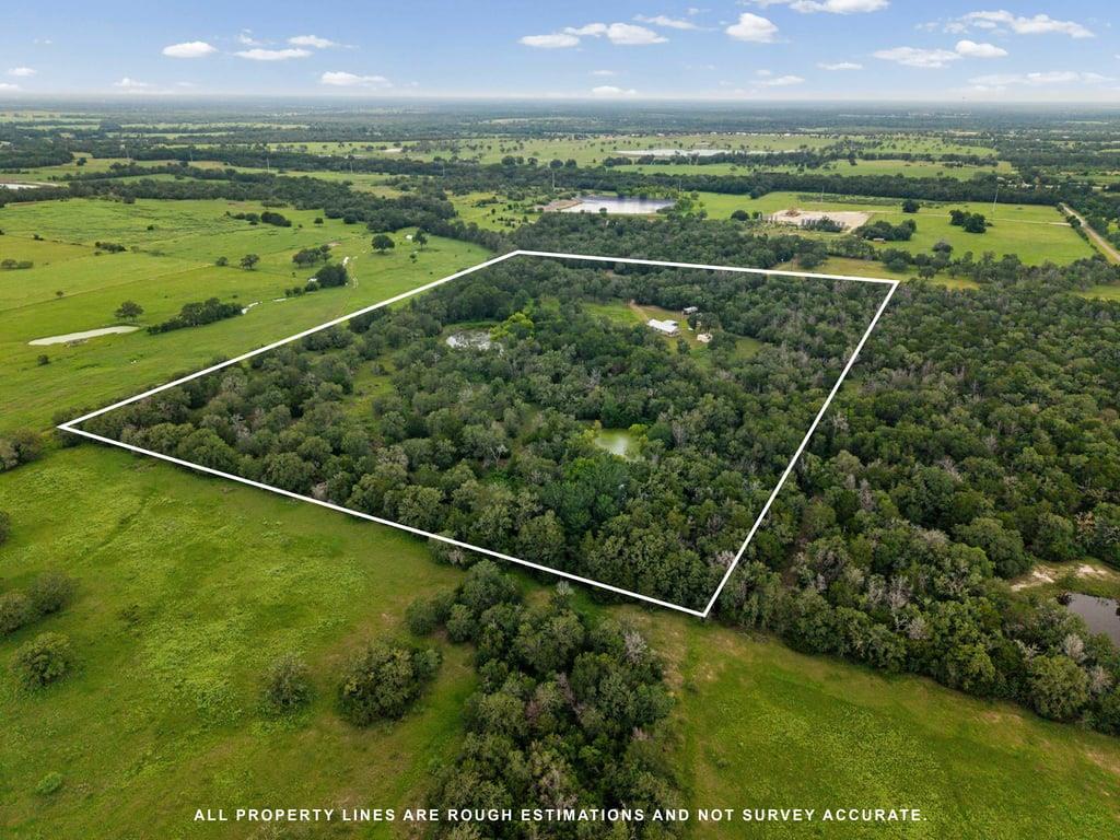 Listing photo 1 of 608  Whistleville Rd