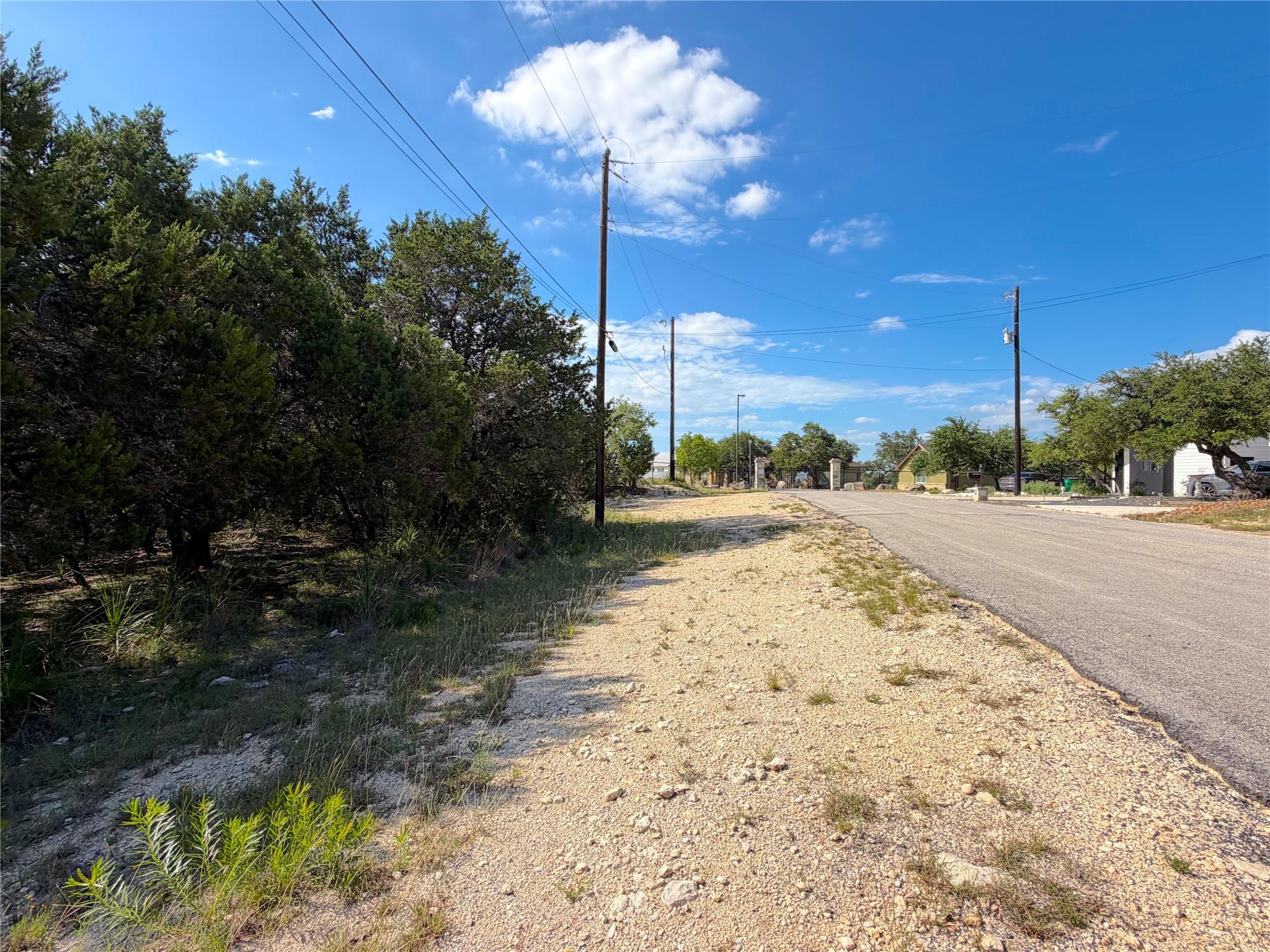 Listing photo 1 of 2021  Ronda Ct