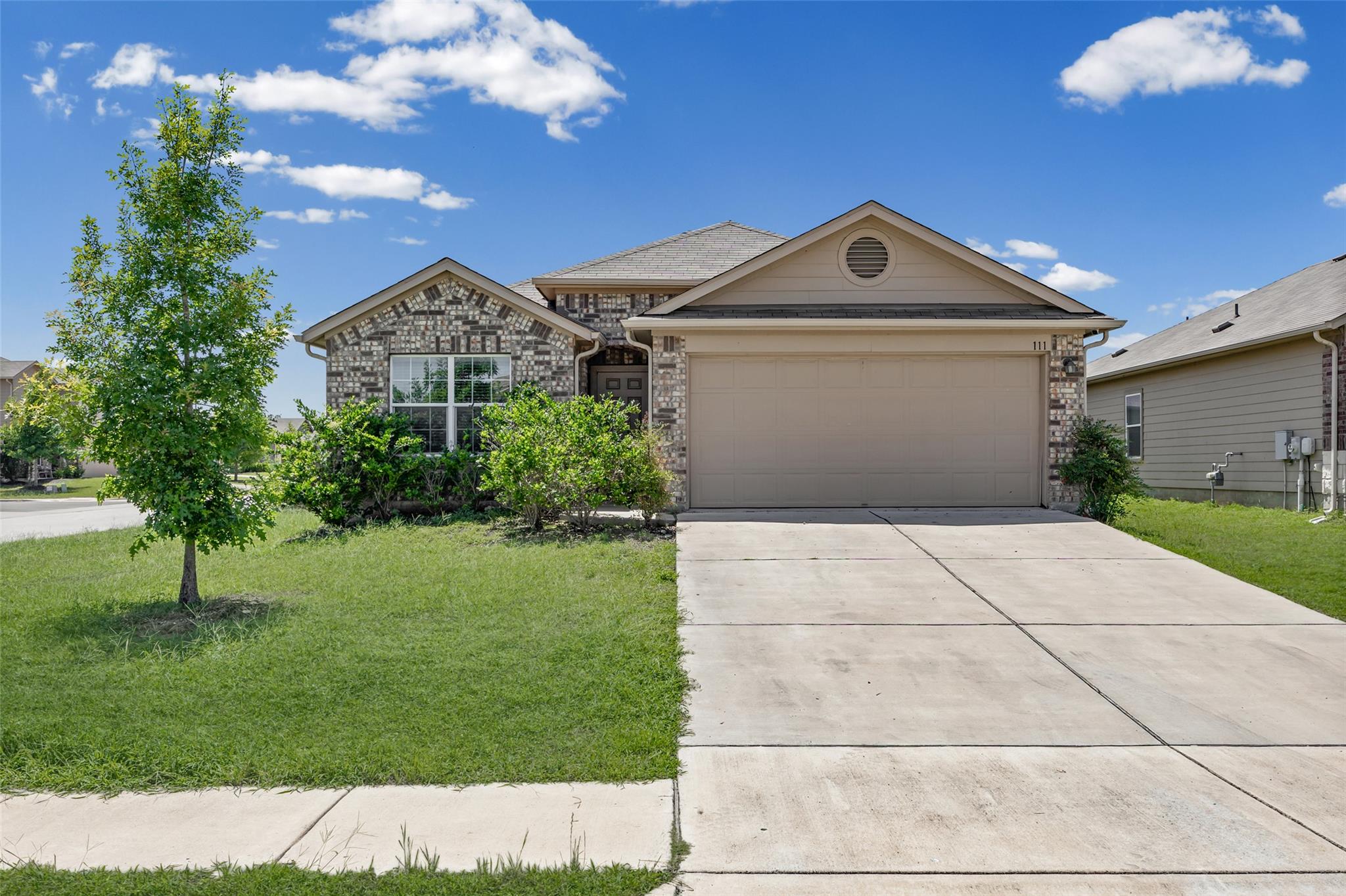 Listing photo 1 of 111  Hess Dr