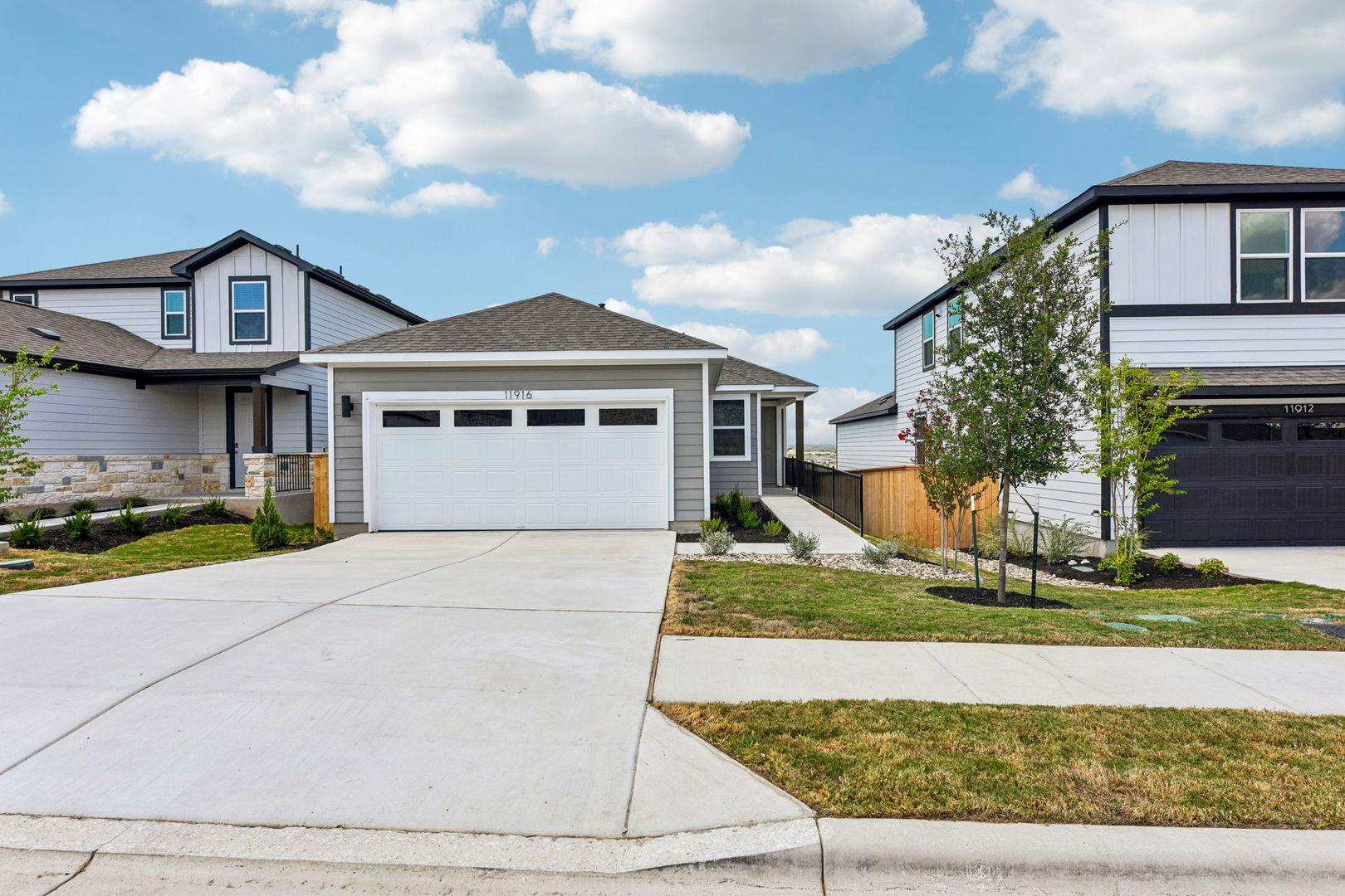 Listing photo 1 of 11916  Ellena Cv