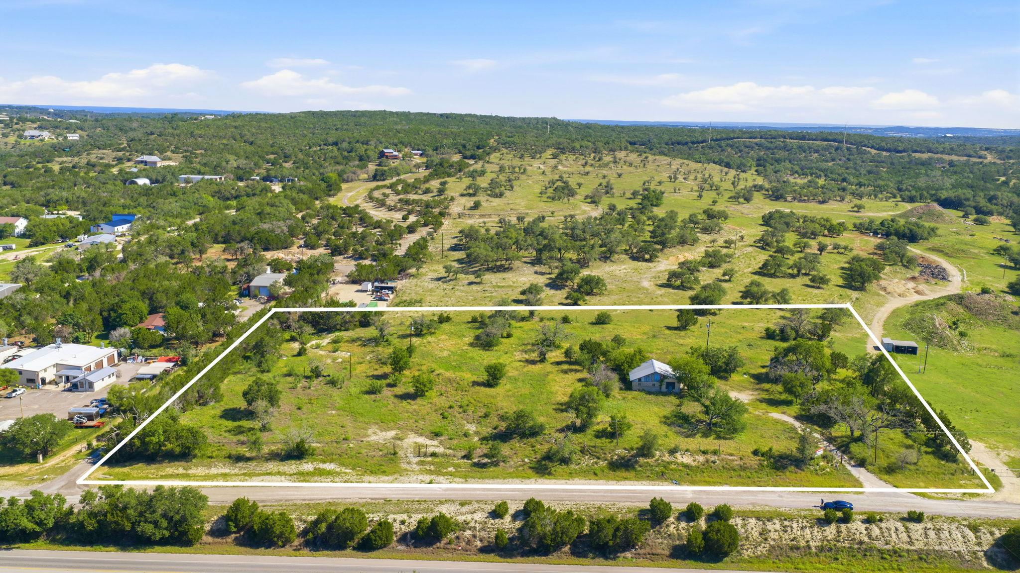 Listing photo 1 of 4400 W Highway 290 None