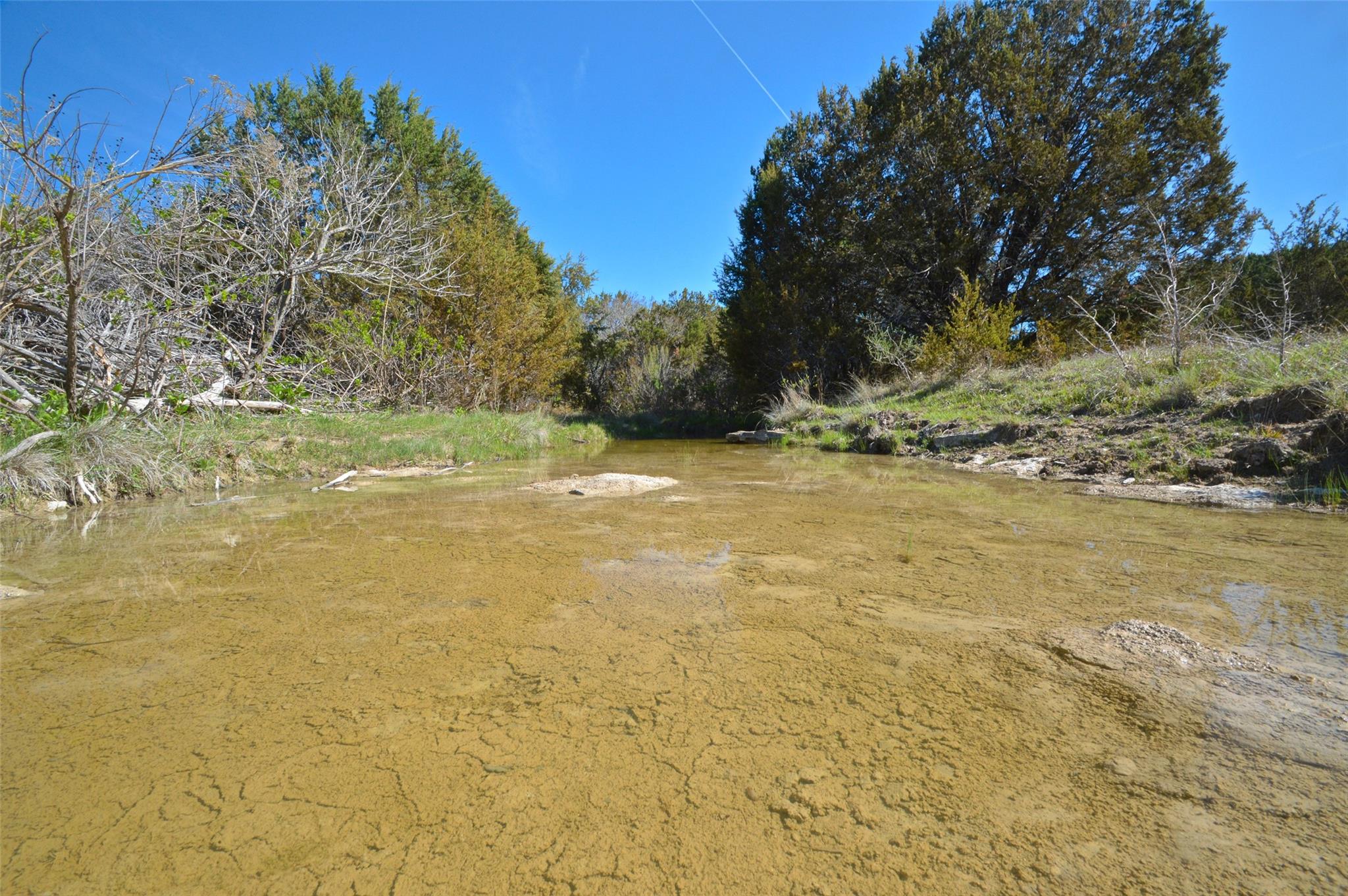Listing photo 1 of 0  FM 581 Hwy
