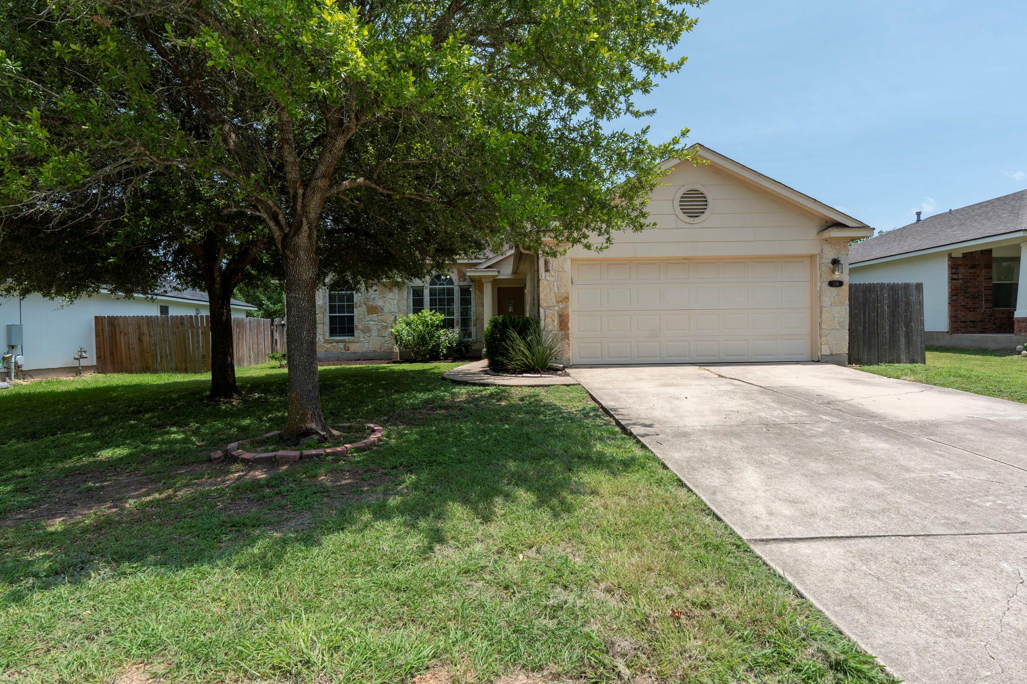 Listing photo 1 of 136  Atlantis None