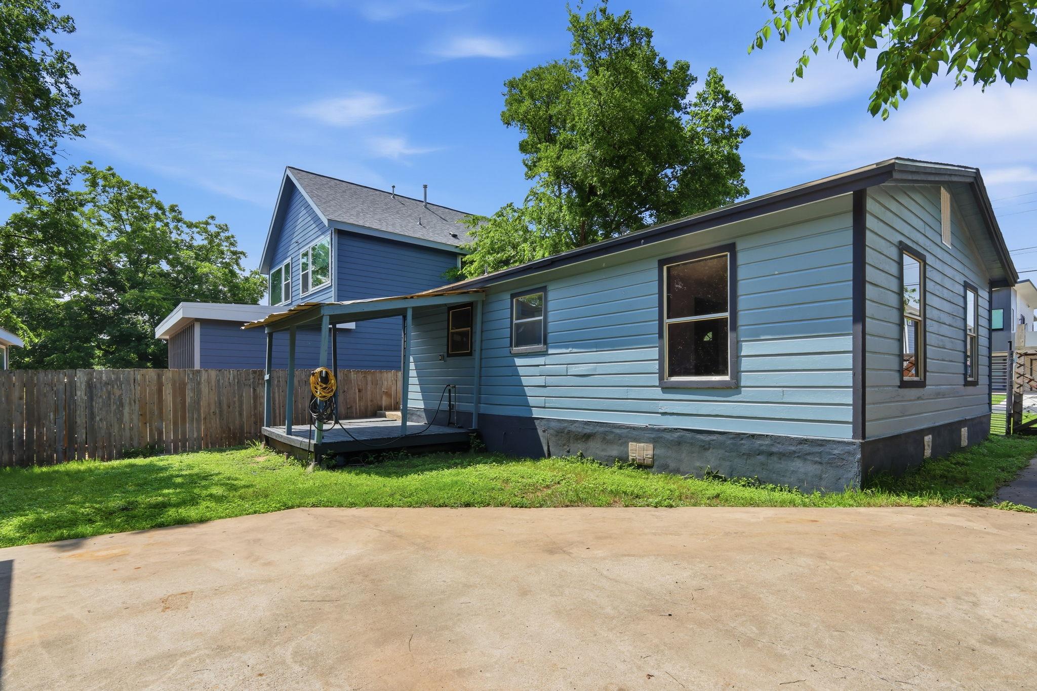 Listing photo 1 of 312  Blackson Ave