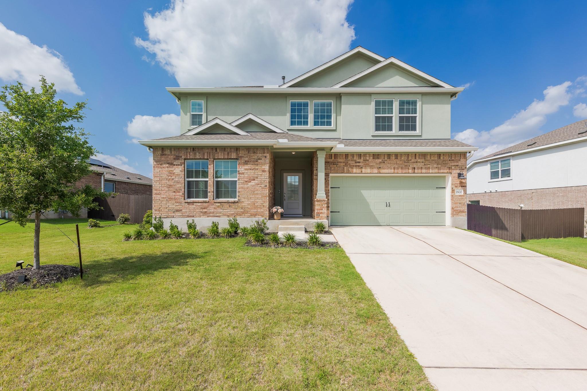 Listing photo 1 of 1800  Four Waters Loop