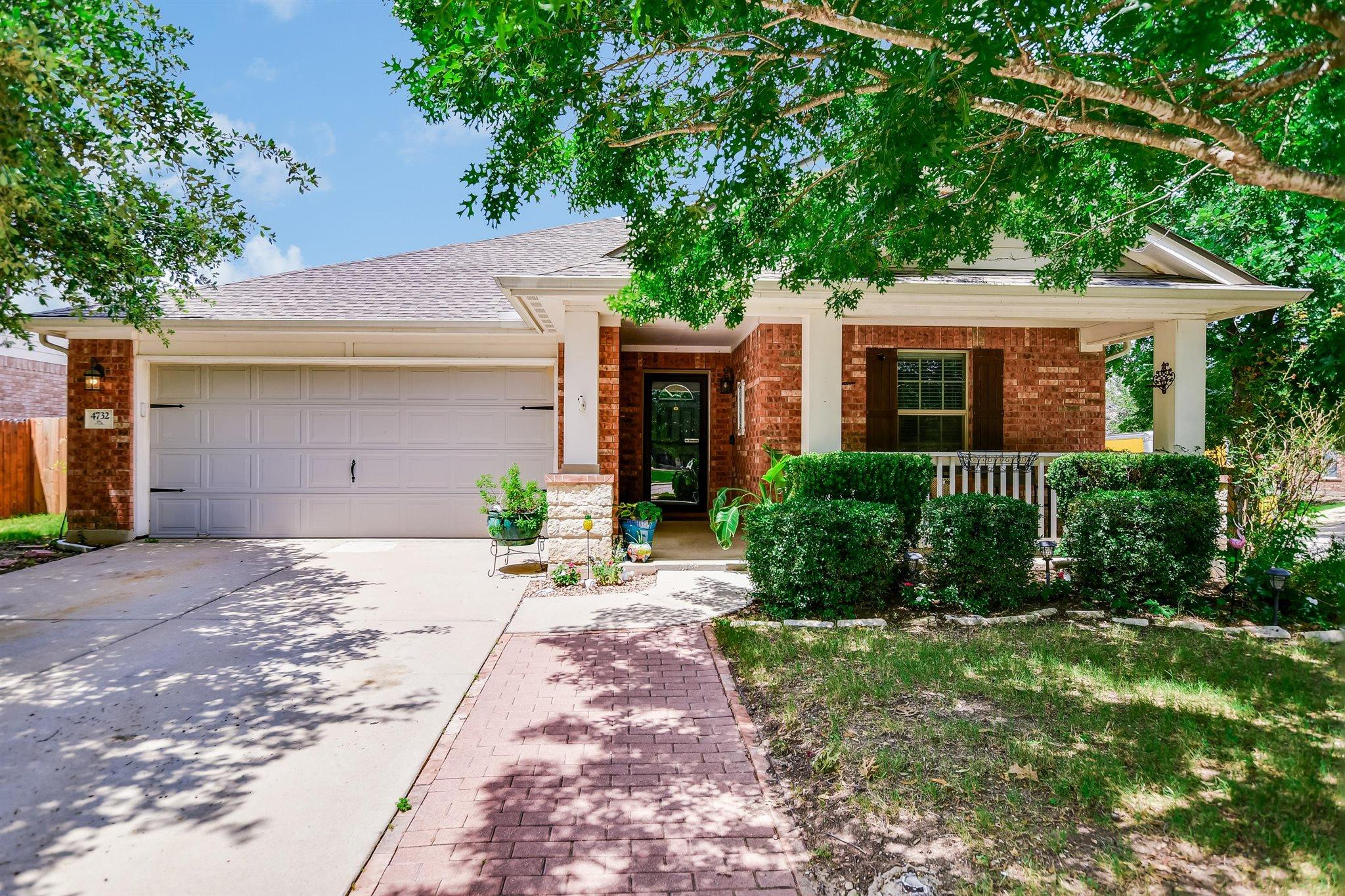 Listing photo 1 of 4732  Fritz Falls Xing