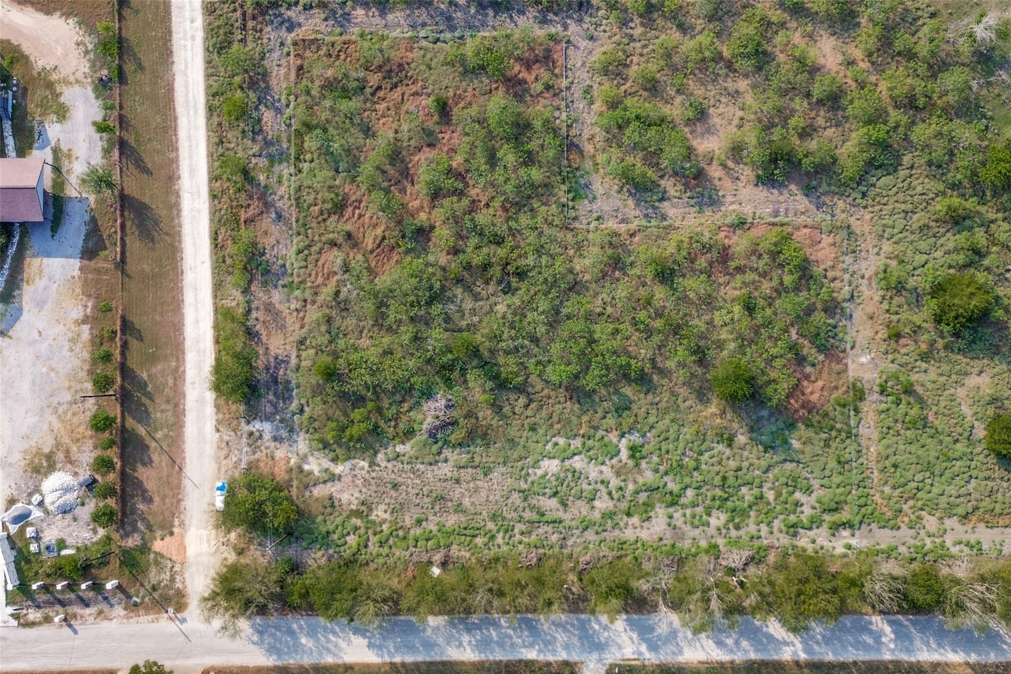 Listing photo 1 of 00  Engelke Rd